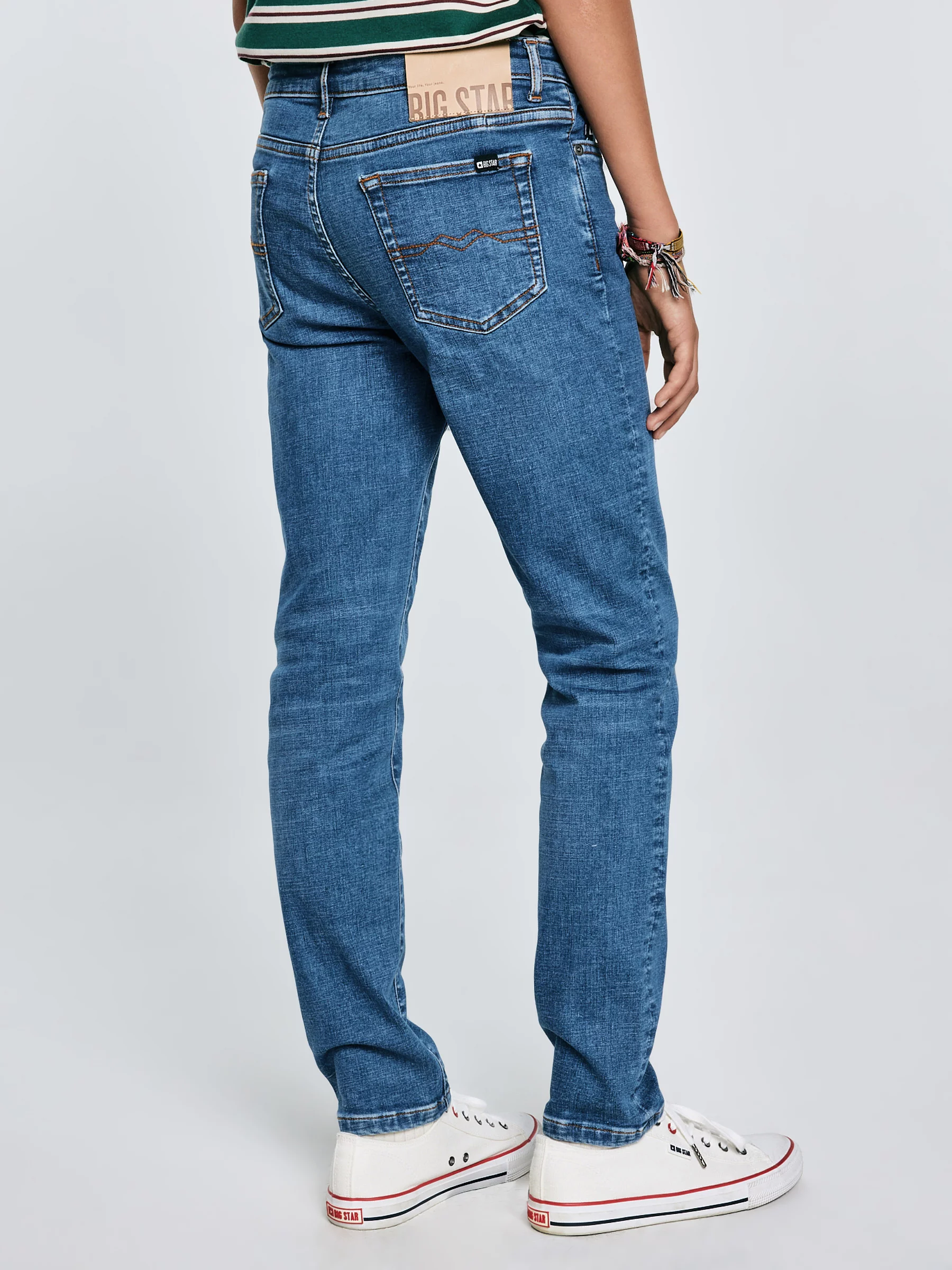 Jeansy chłopięce skinny niebieskie Eric 125