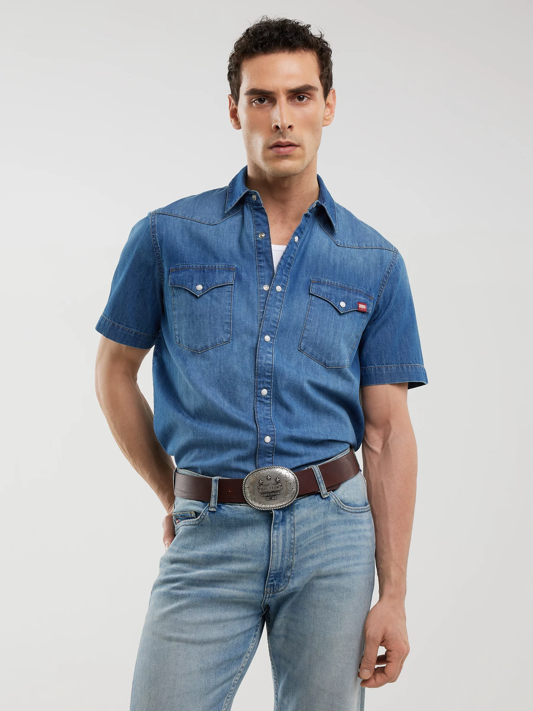 Koszula męska jeansowa z krótkim rękawem niebieska Short Sleeve Western 377