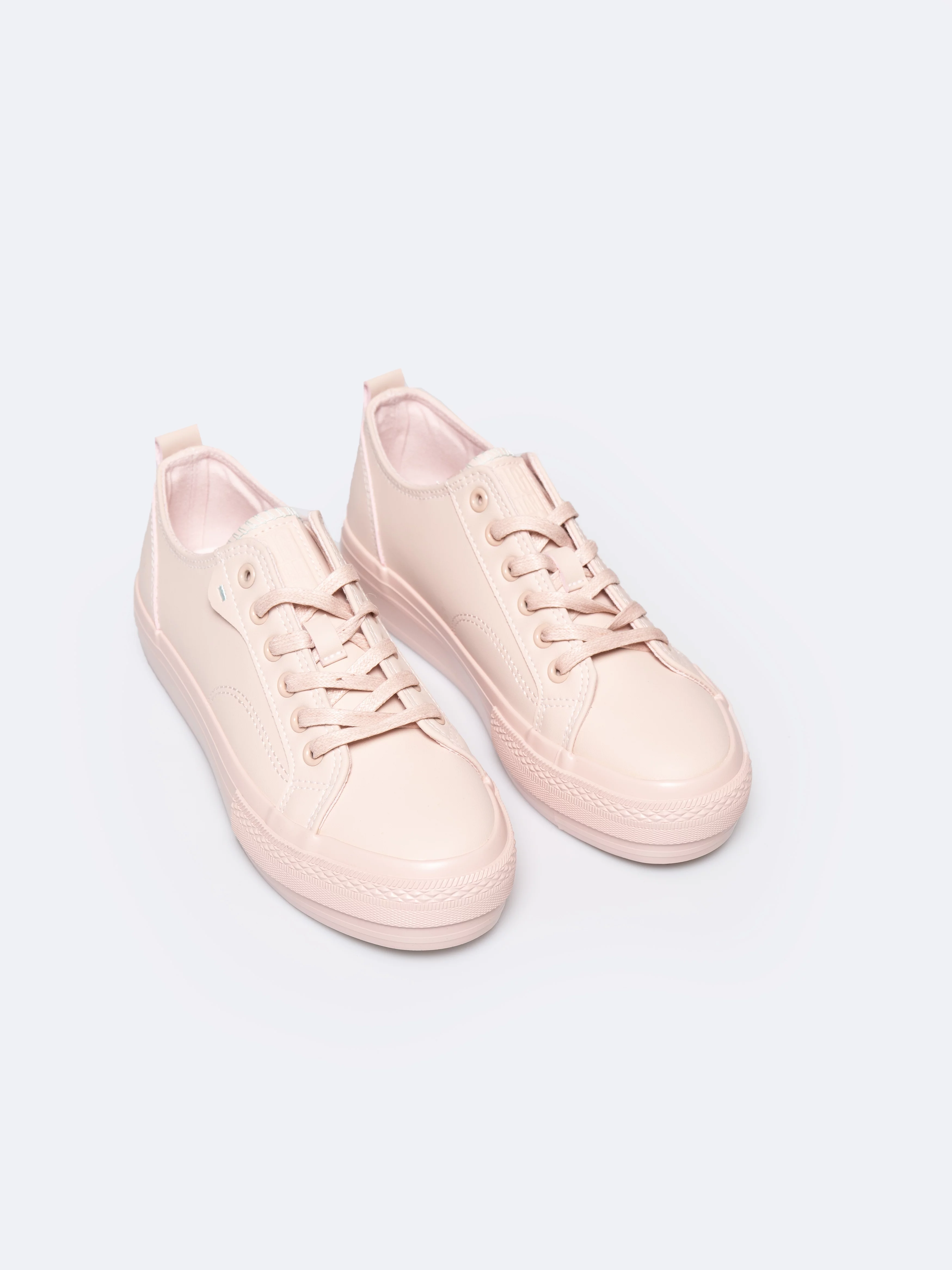 Trampki damskie niskie ze skóry ekologicznej jasnoróżowe RR274A294 600