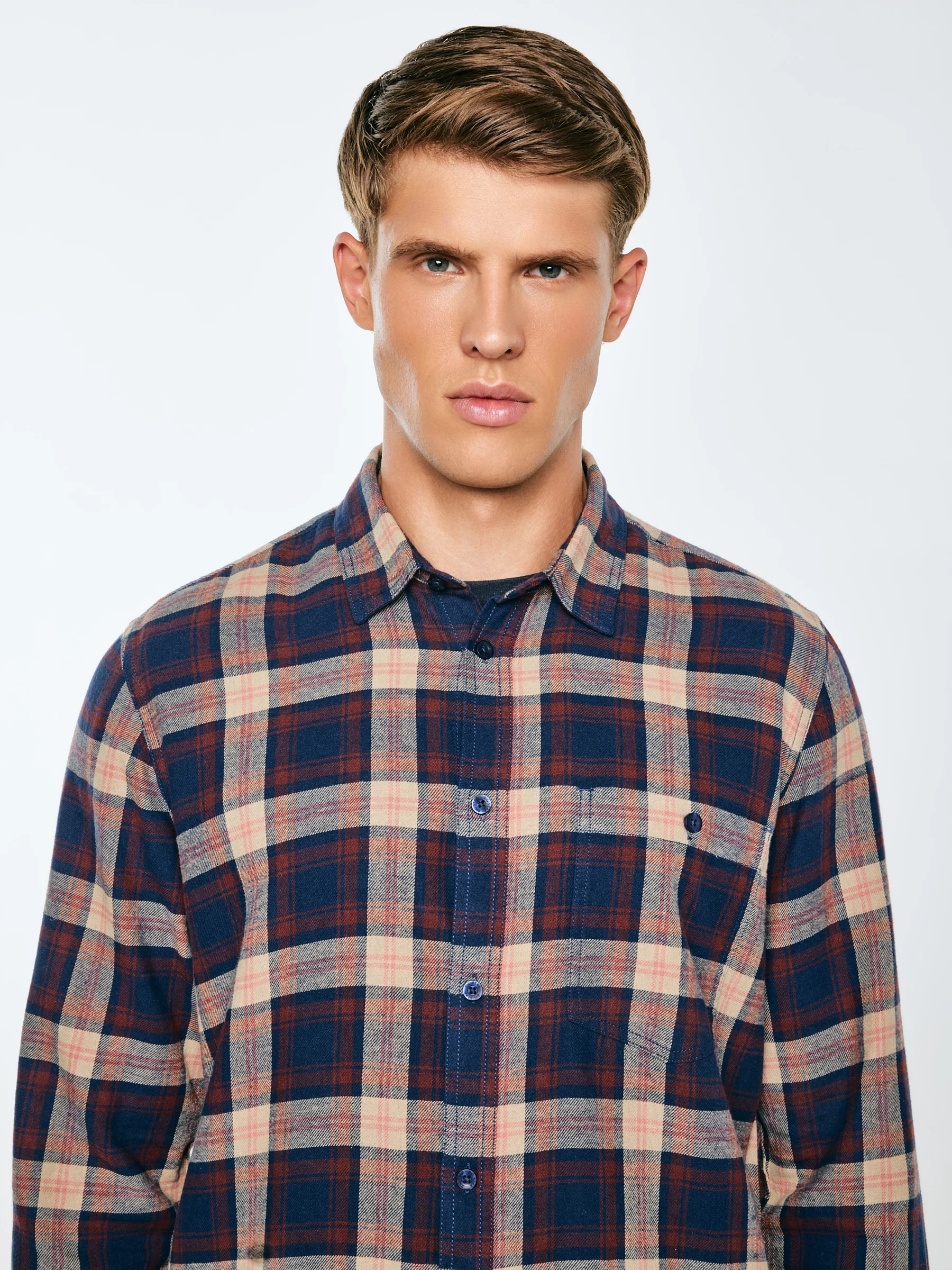 Koszula męska flanelowa w kratę granatowa Flaneno 403