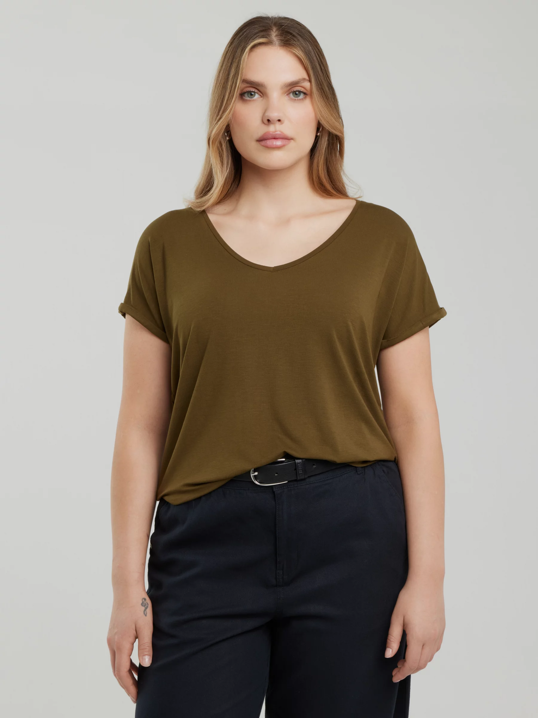 Koszulka damska o luźnym kroju khaki Valeria 303