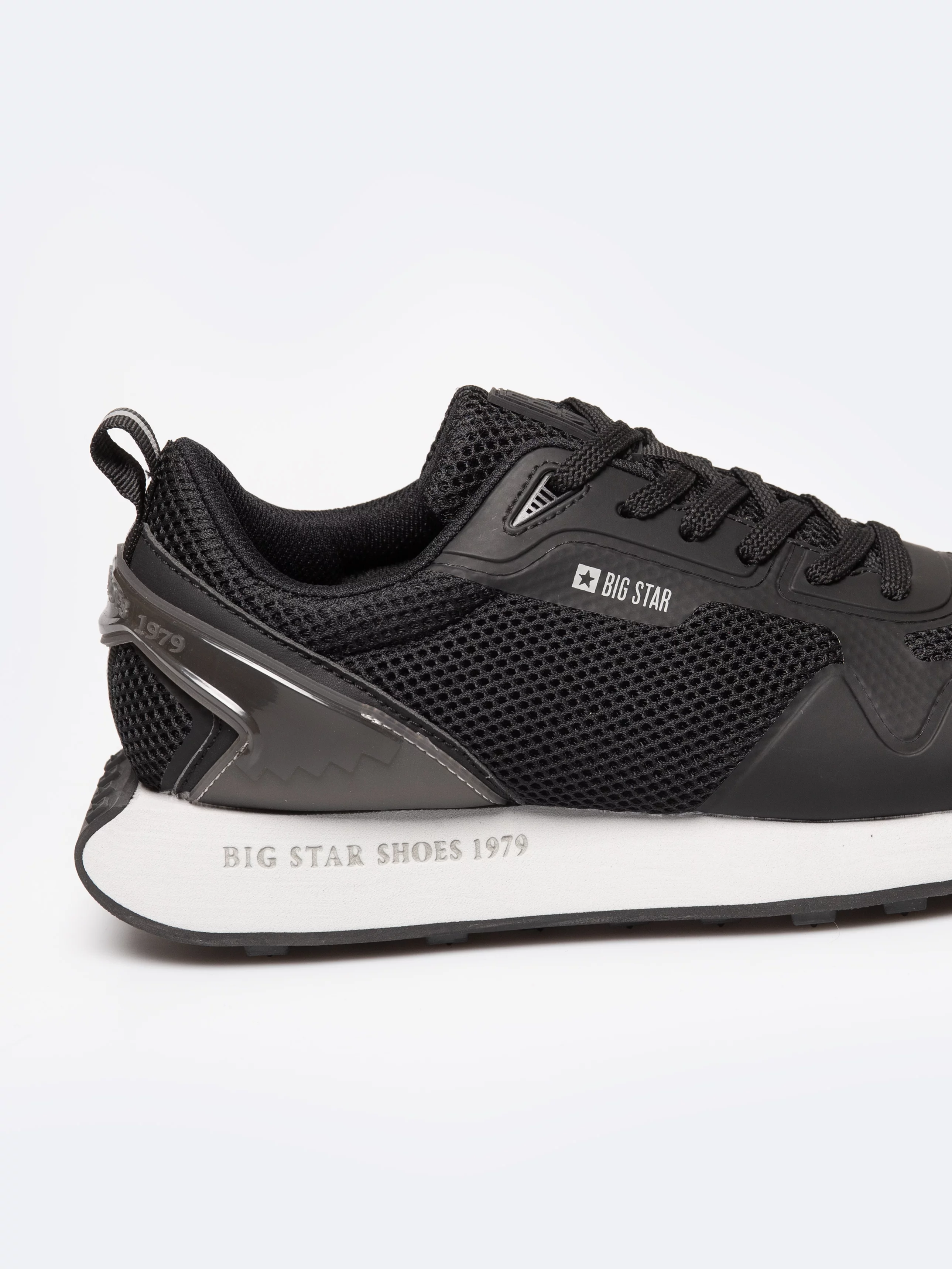 Sneakersy męskie czarne RR174361 906