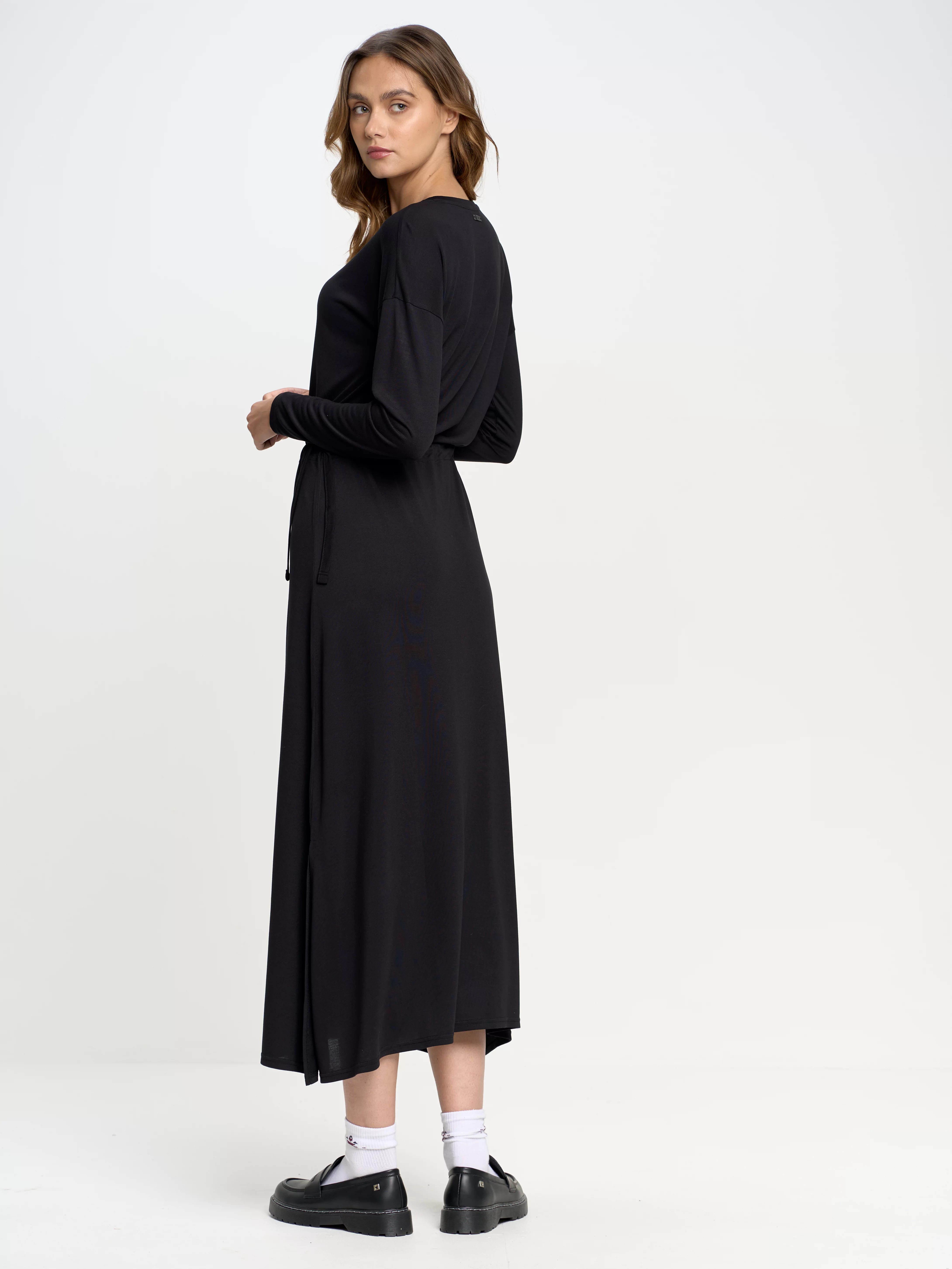 Sukienka damska maxi czarna Dressawa 906