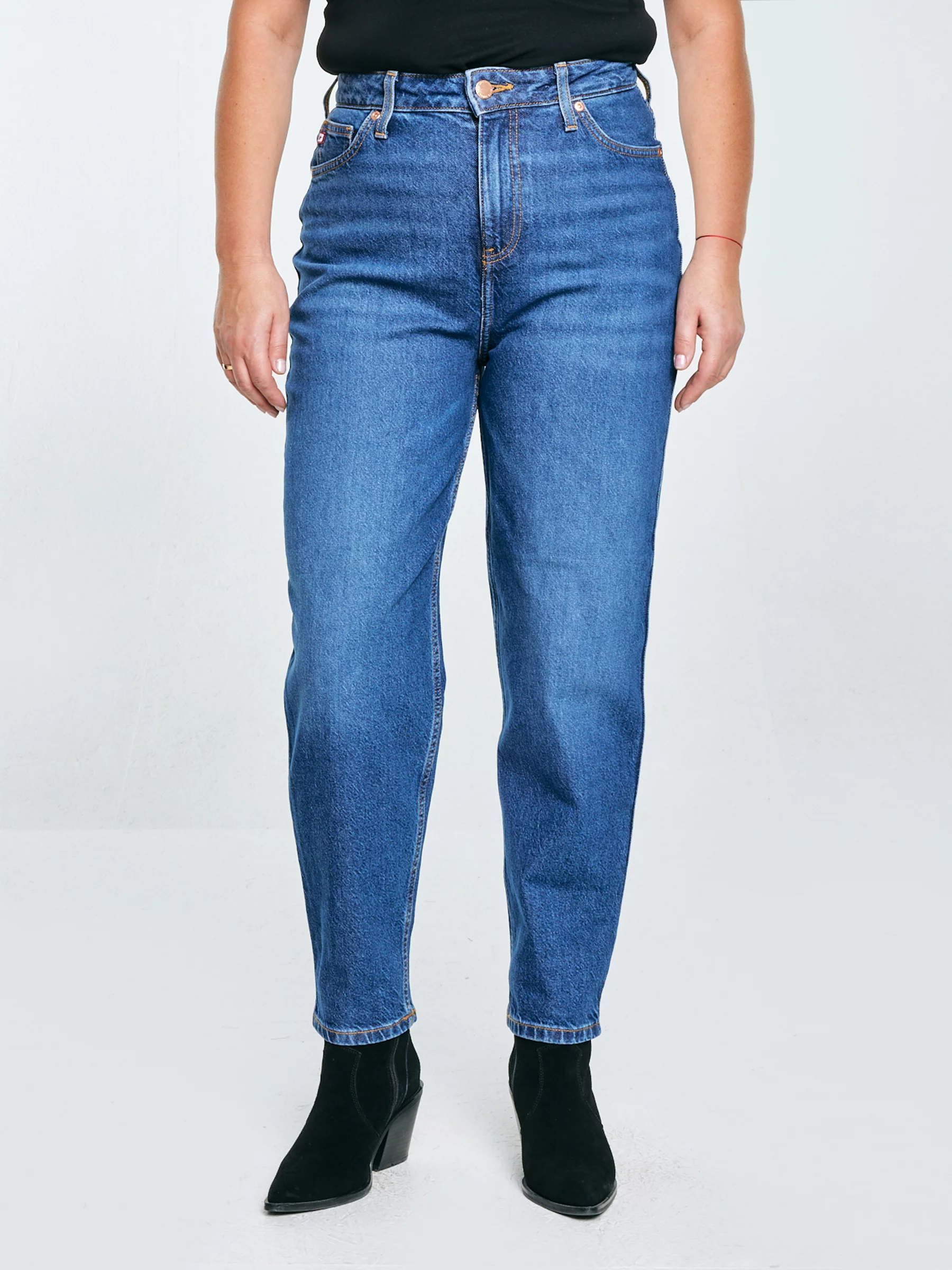 Jeansy damskie mom jeans niebieskie Silla 620