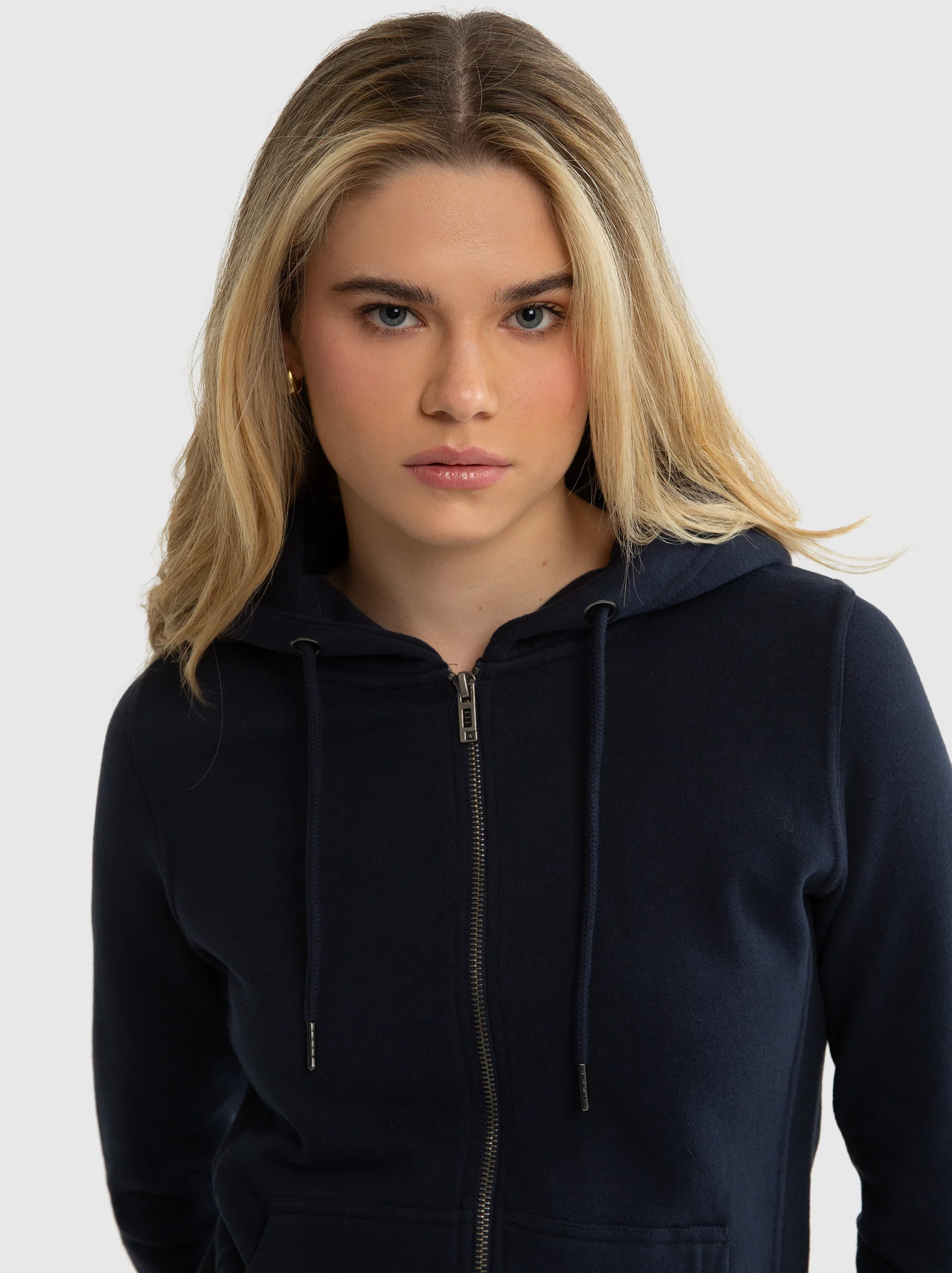 Bluza damska z kapturem granatowa Laurisana 403