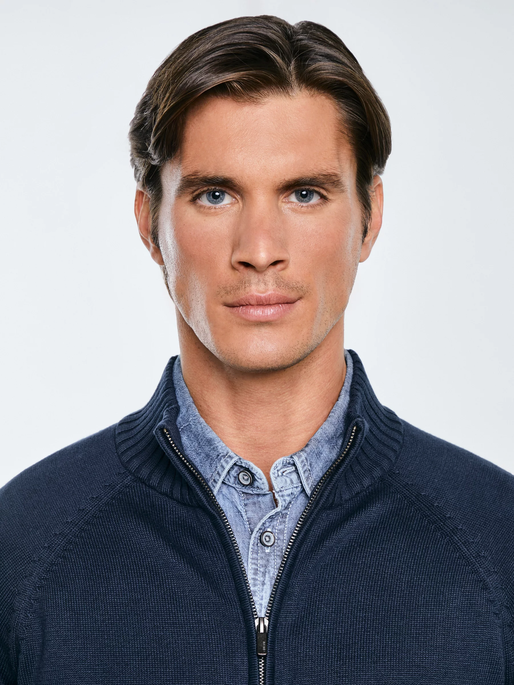 Sweter męski rozpinany ze stójką granatowy Nazar 403