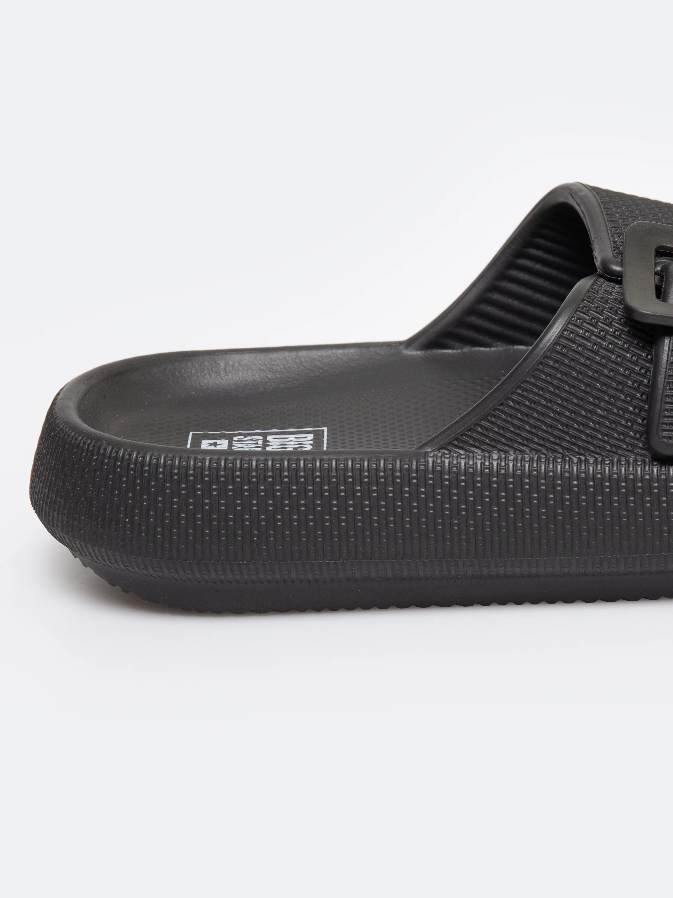 Klapki damskie z ozdobną klamrą czarne RR274A571 906