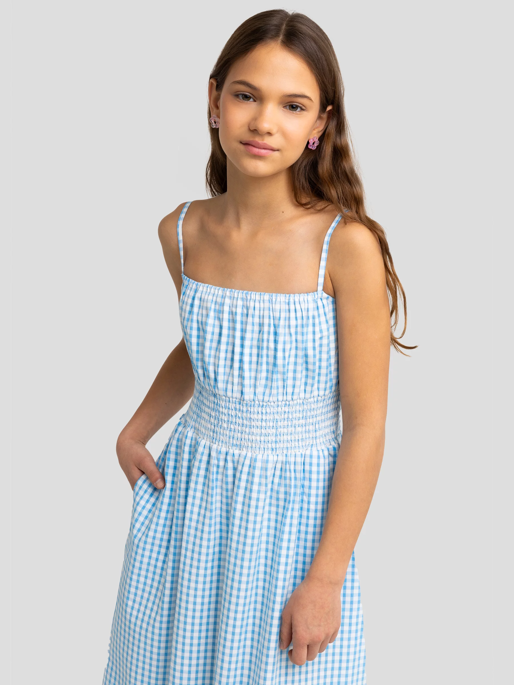 Sukienka dziewczęca maxi na ramiączkach w kratkę niebieska Mircela 401