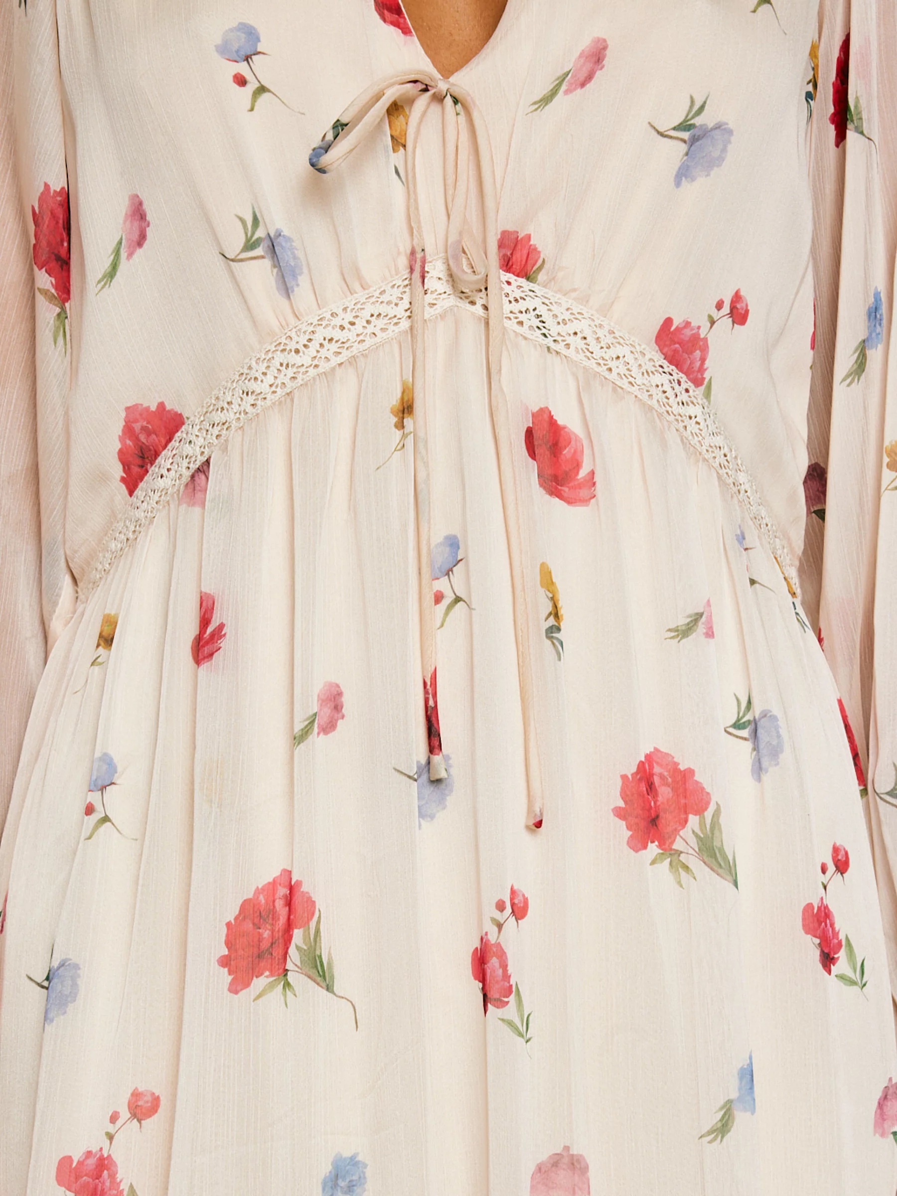 Sukienka damska maxi z motywem kwiatowym kremowa Ester 103