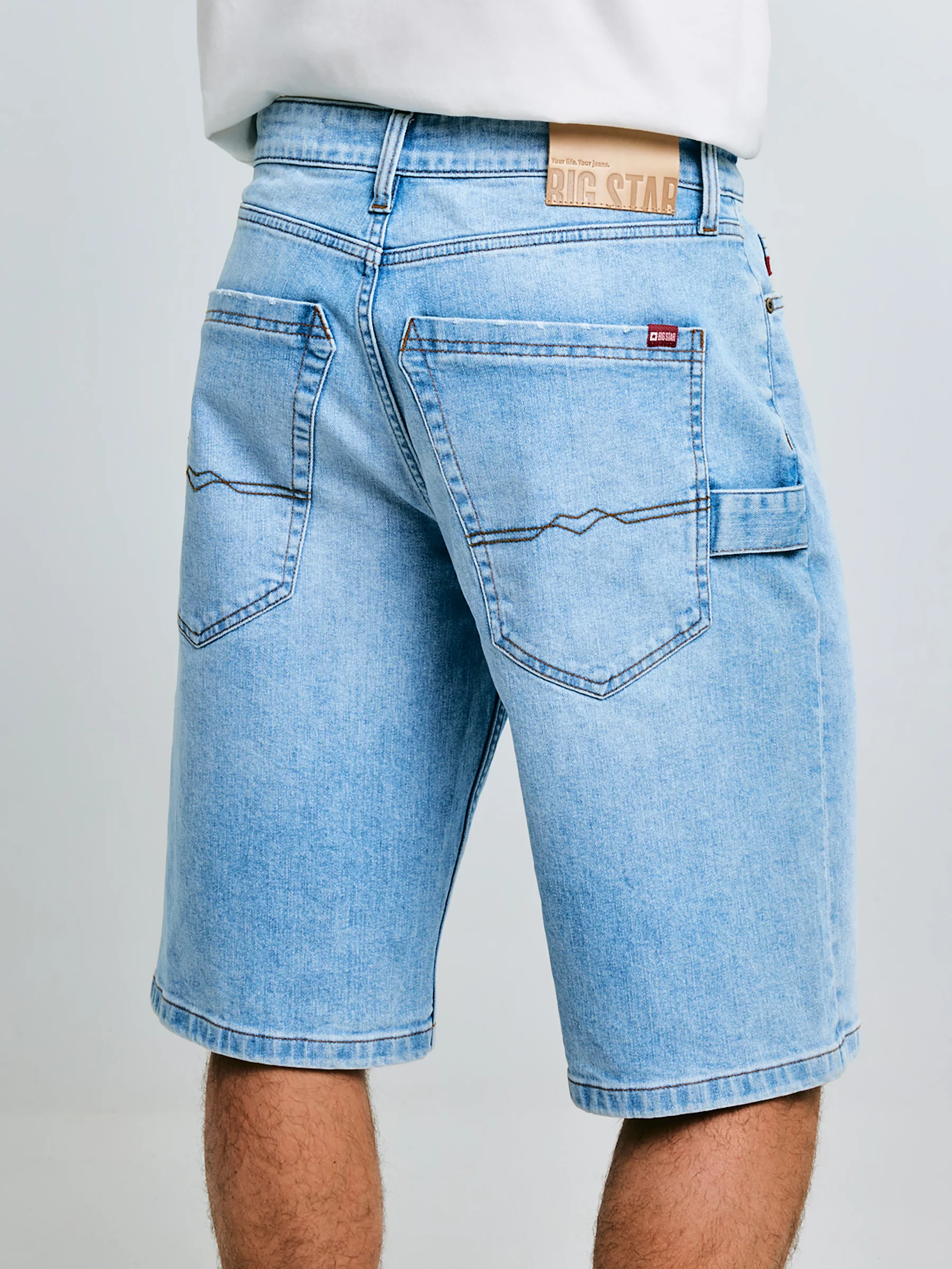 Szorty męskie jeansowe z przetarciami jasnoniebieskie Aleksy Workwear 220