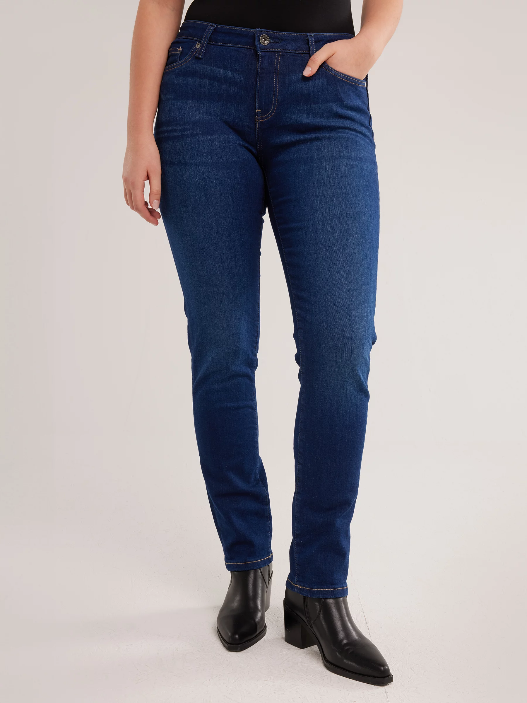 Jeansy damskie slim niebieskie Kitty 447