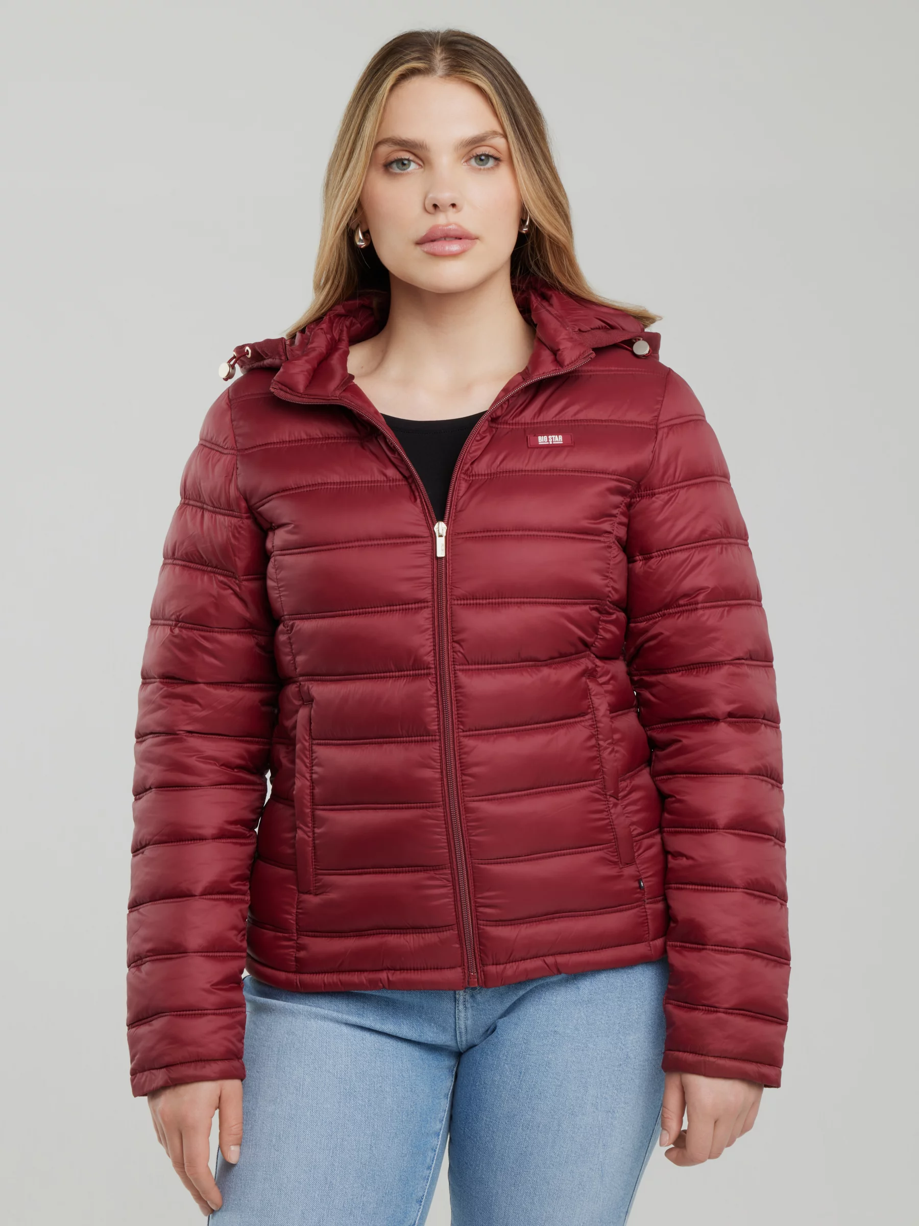 Kurtka damska pikowana z odpinanym kapturem bordowa Azeala23 604