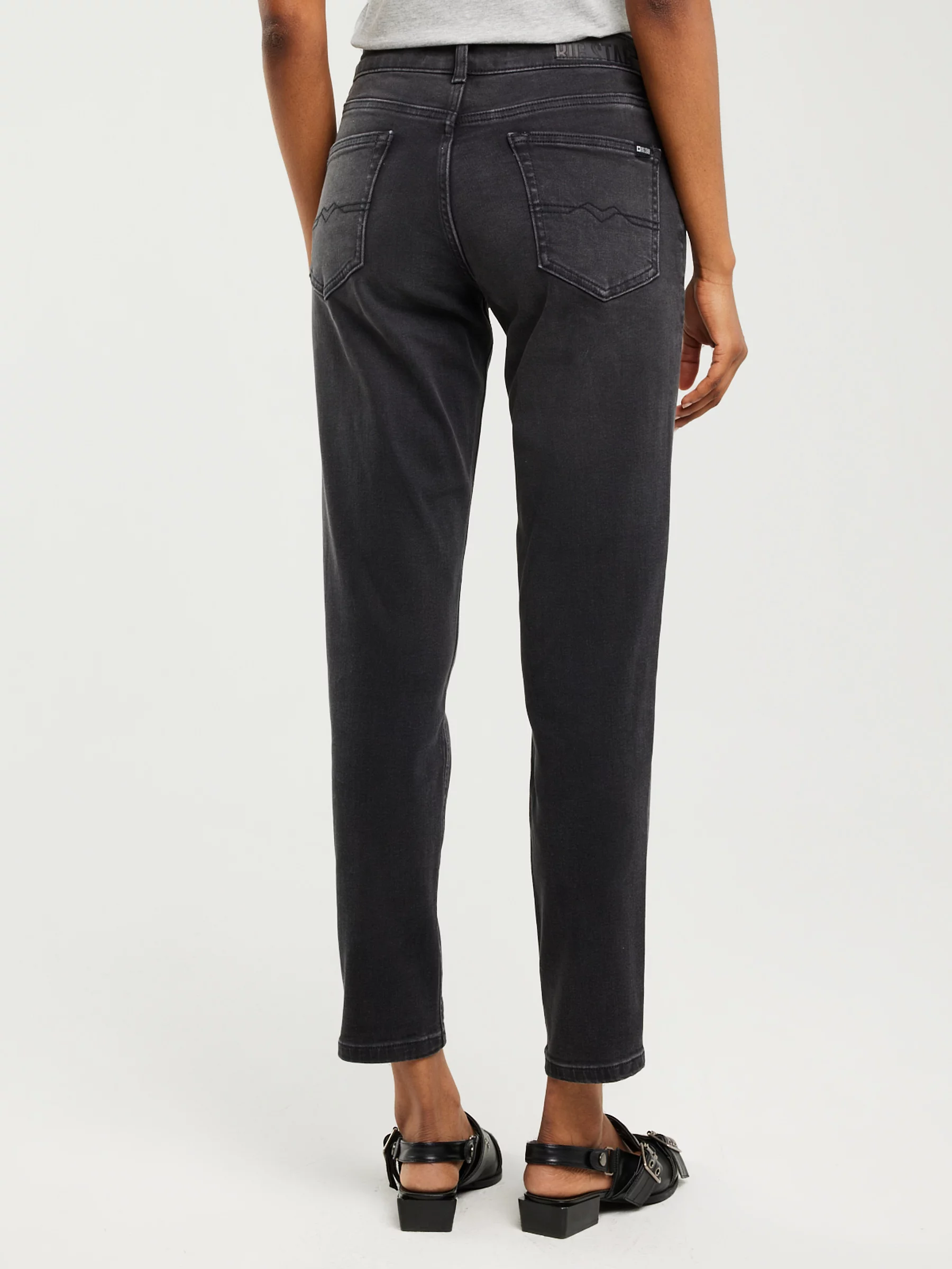 Jeansy damskie ciemnoszare Maggie 992