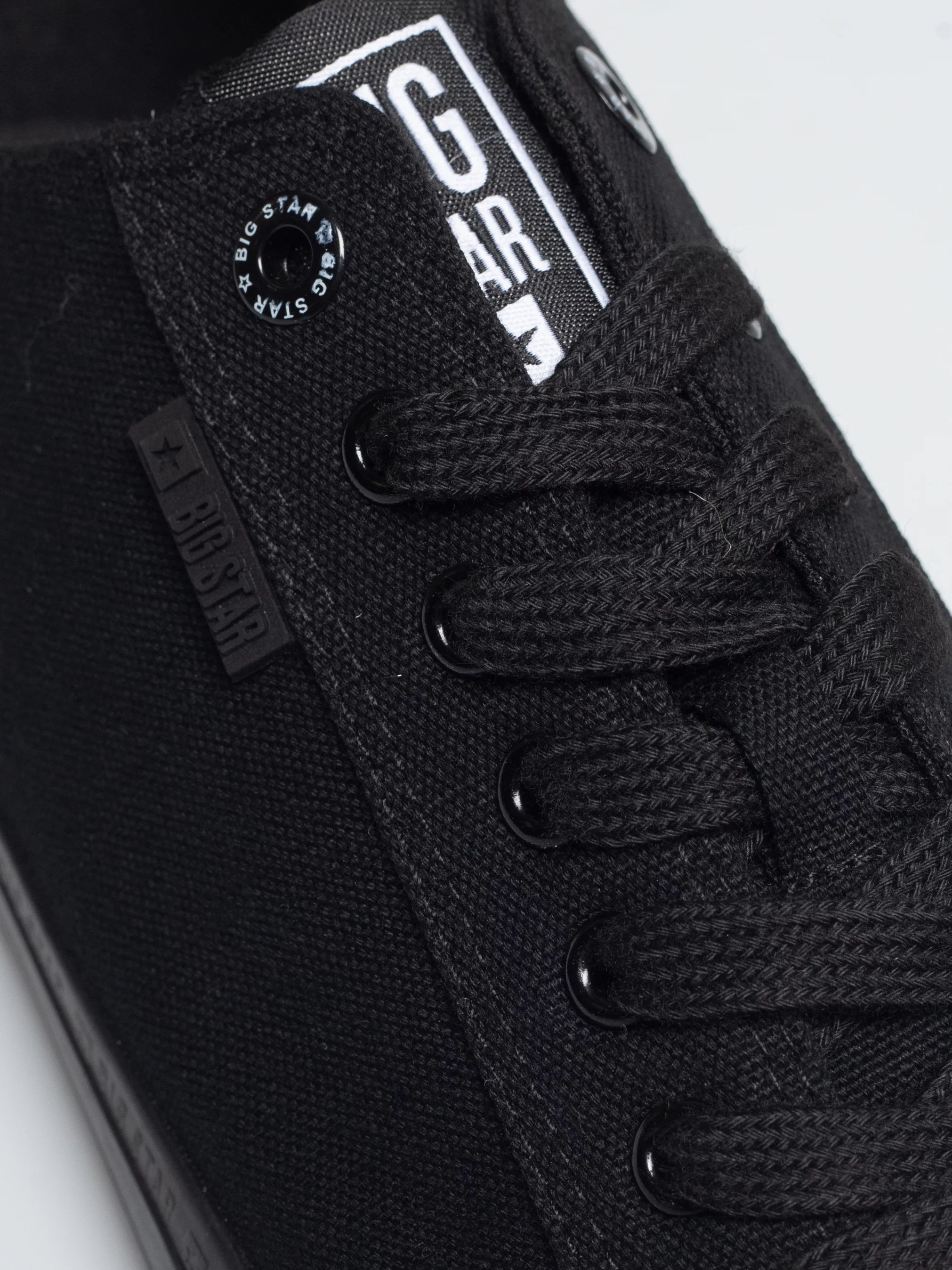 Trampki męskie niskie czarne RR174A072 906