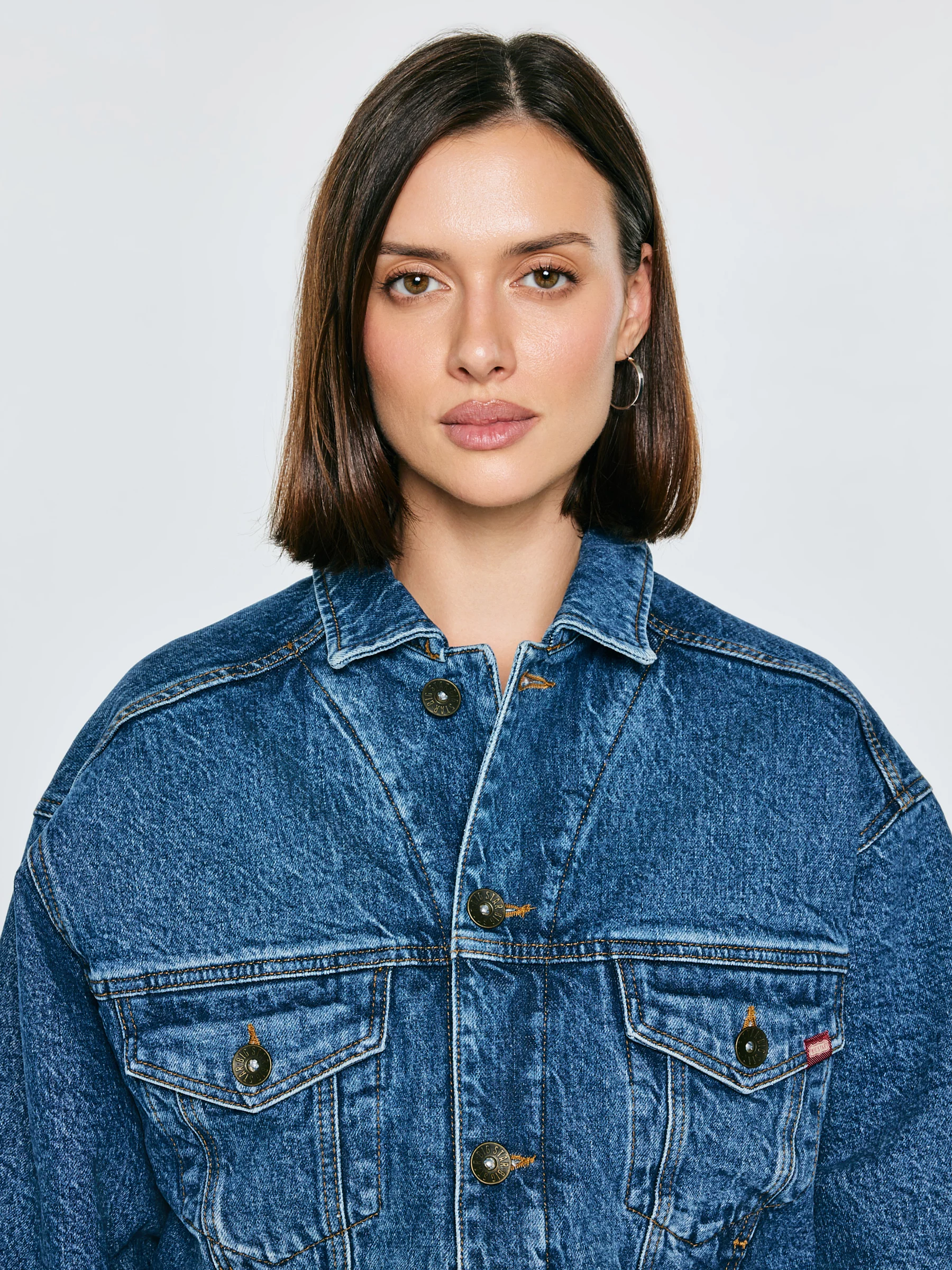 Kurtka damska jeansowa z kolekcji Authentic granatowa Authentic 500