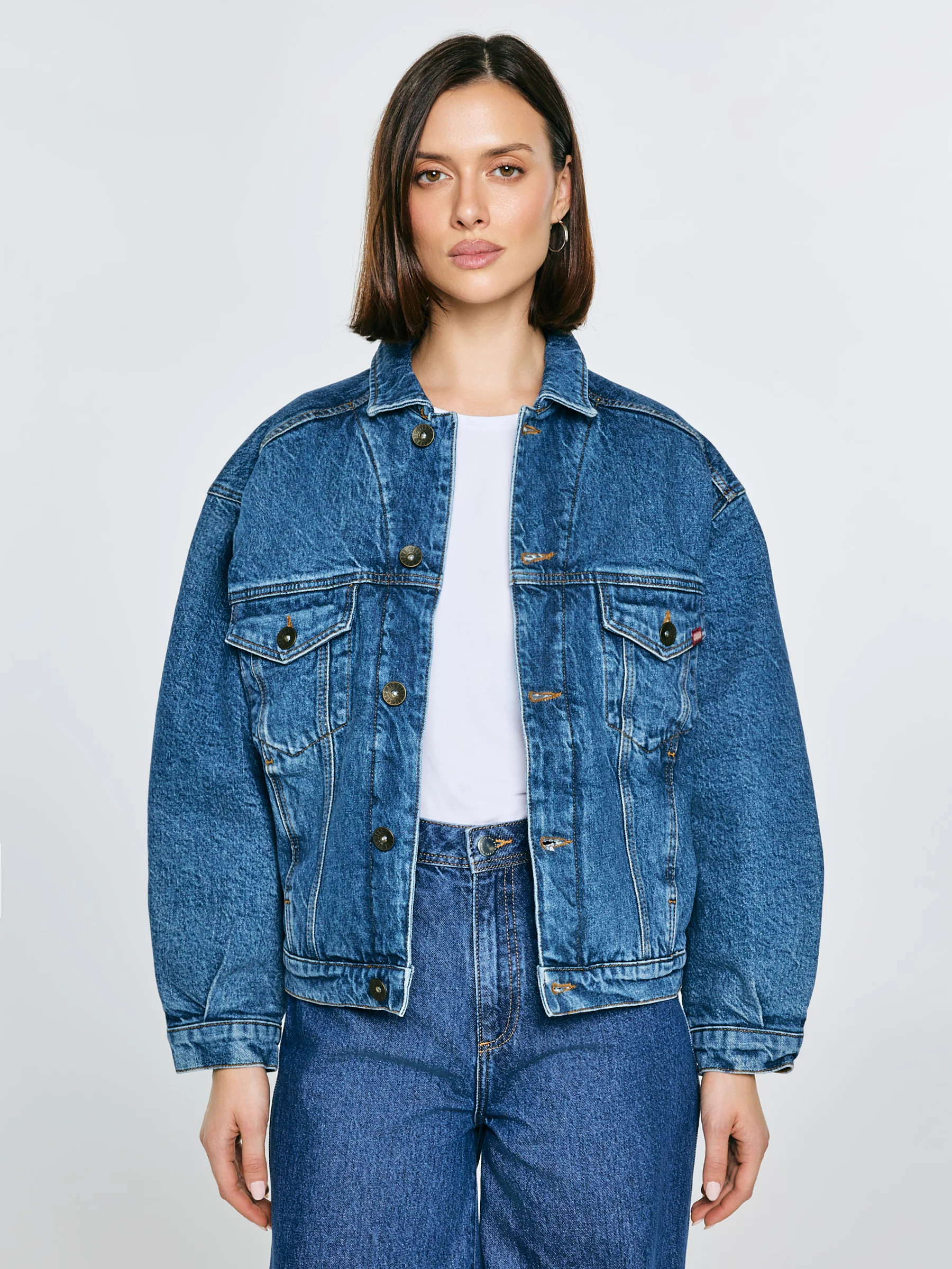 Kurtka damska jeansowa z kolekcji Authentic granatowa Authentic 500