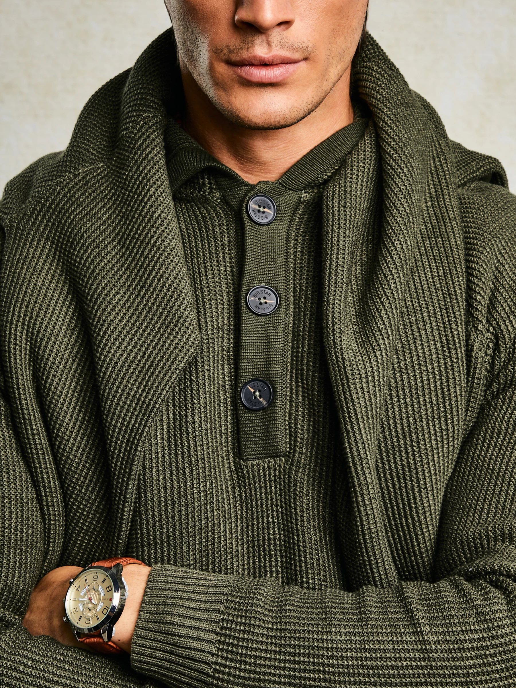 Sweter męski z kapturem khaki Carlson 303