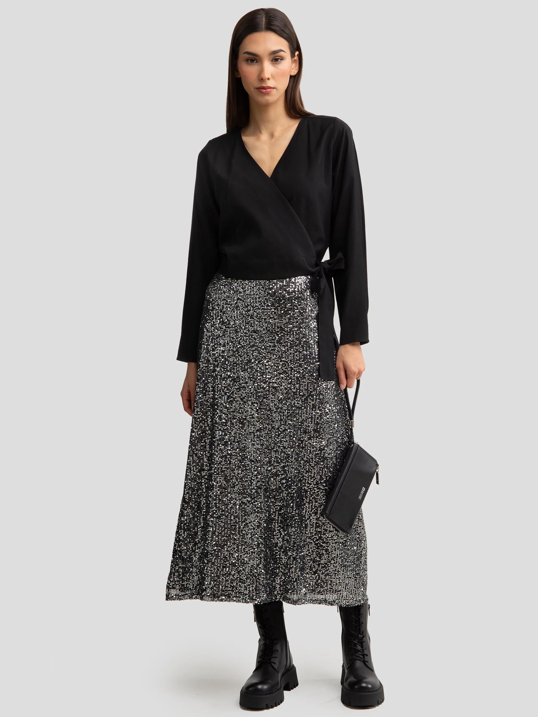 Spódnica damska cekinowa midi srebrna Soleasi 904