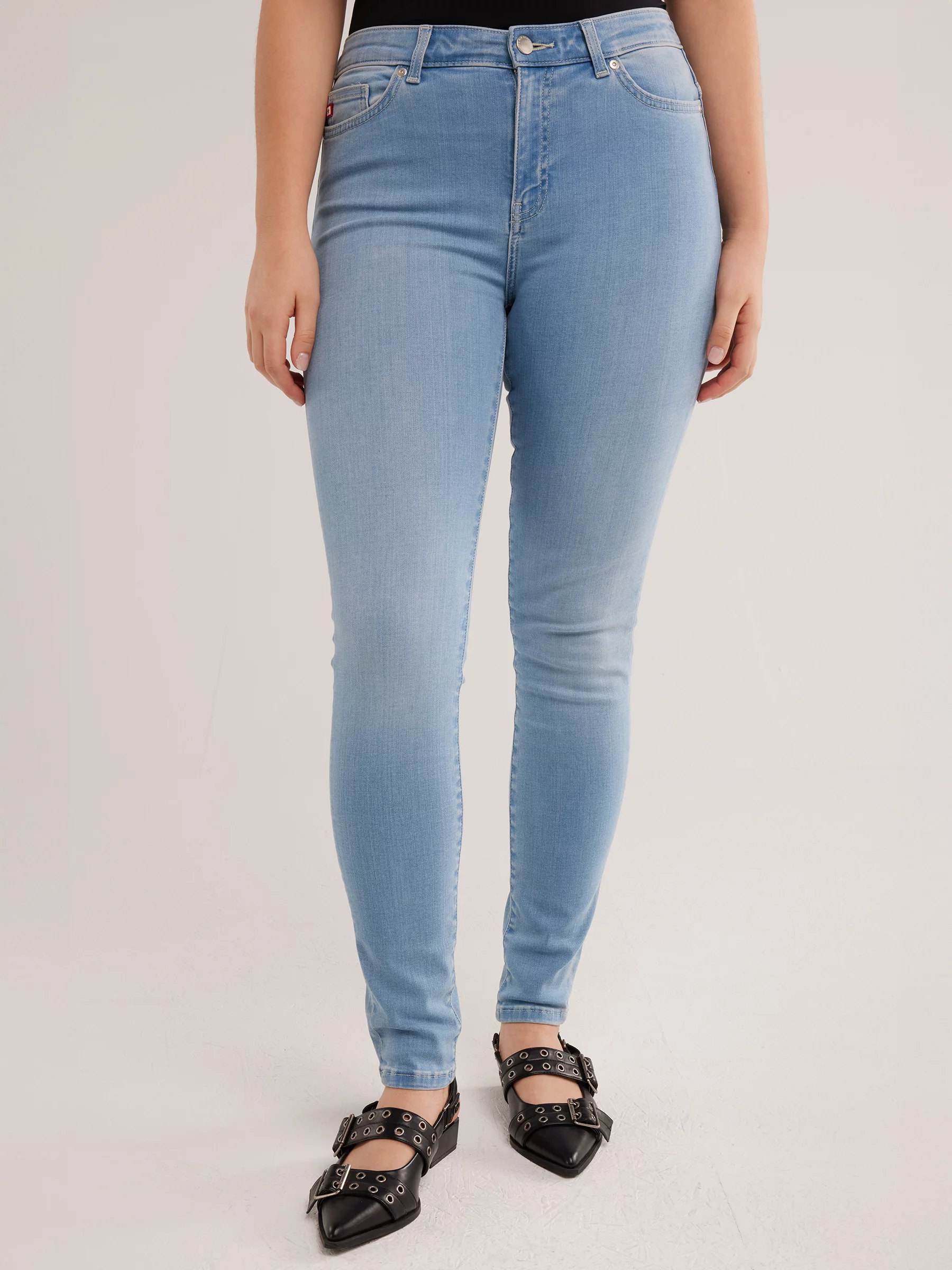 Jeansy damskie skinny jasnoniebieskie Adela 105