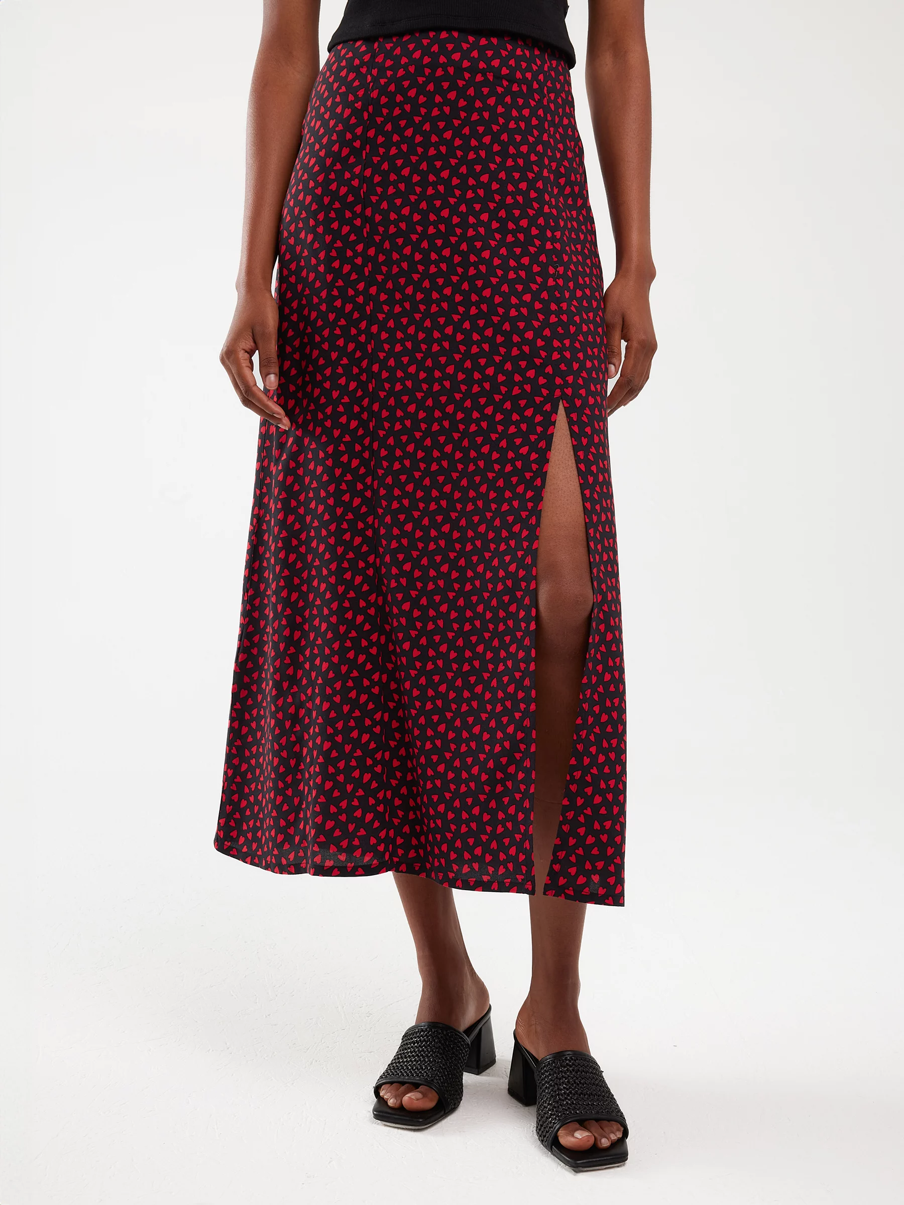 Spódnica damska midi z wiskozy w serduszka czarna Deluni 906