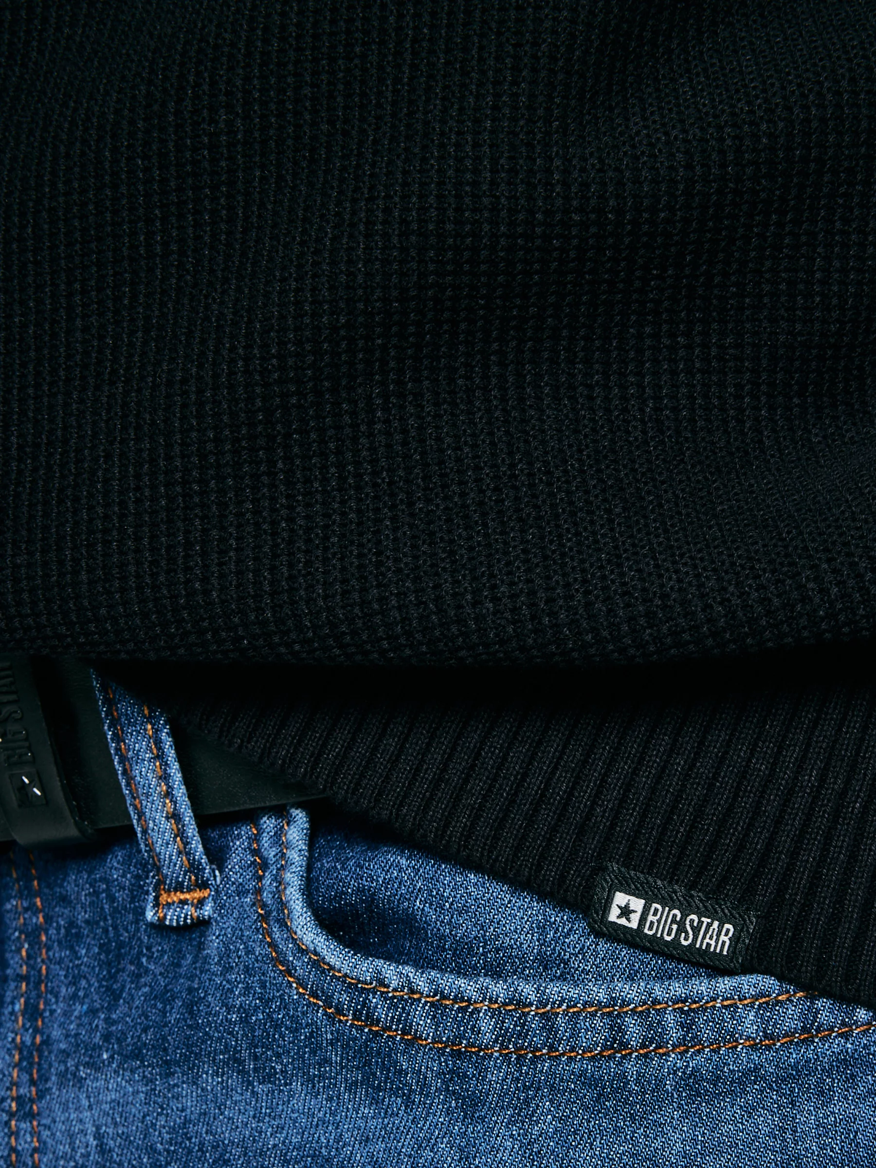 Sweter męski rozpinany ze stójką czarny Anton 906