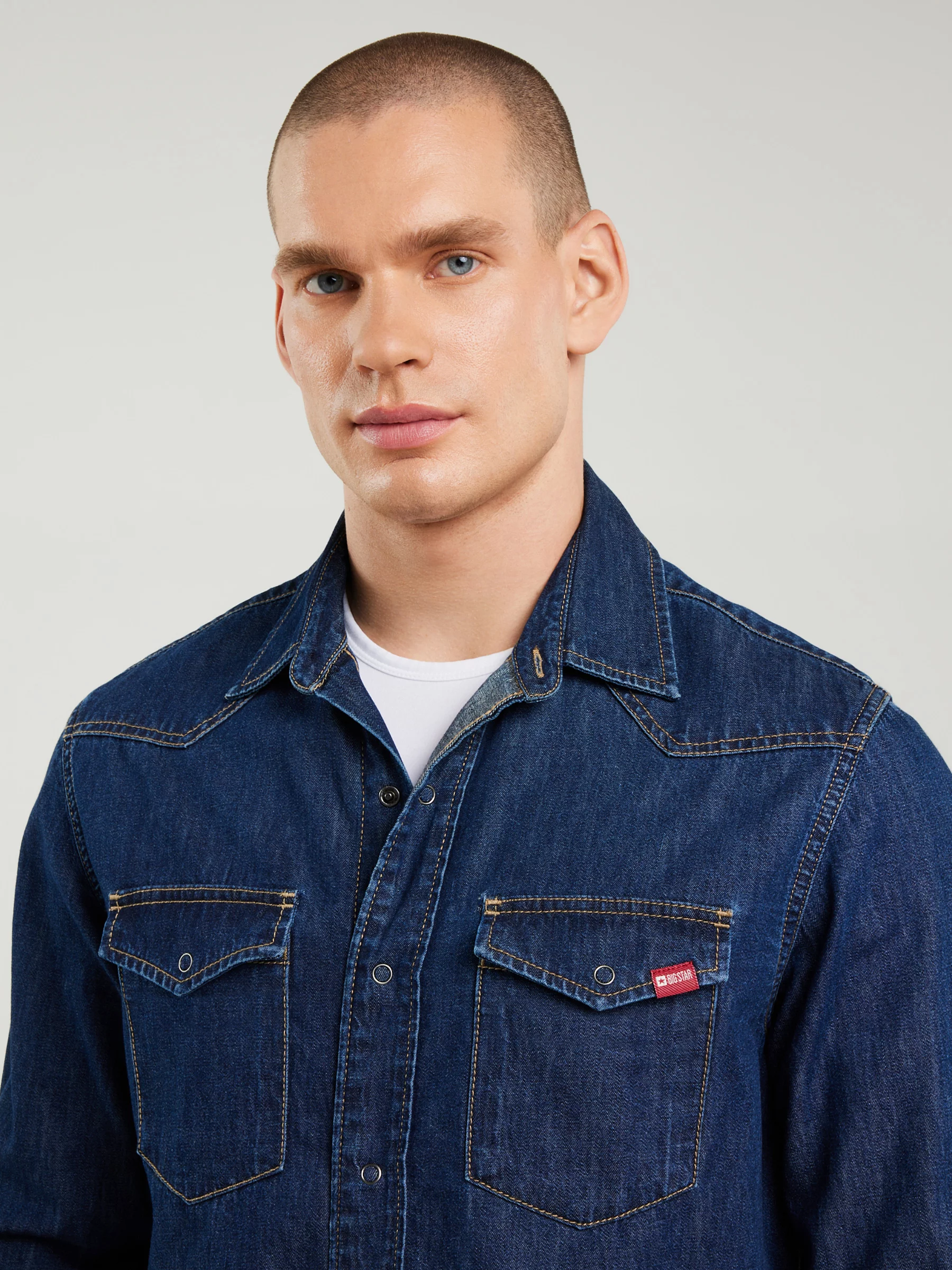 Koszula męska jeansowa granatowa Chuck 761