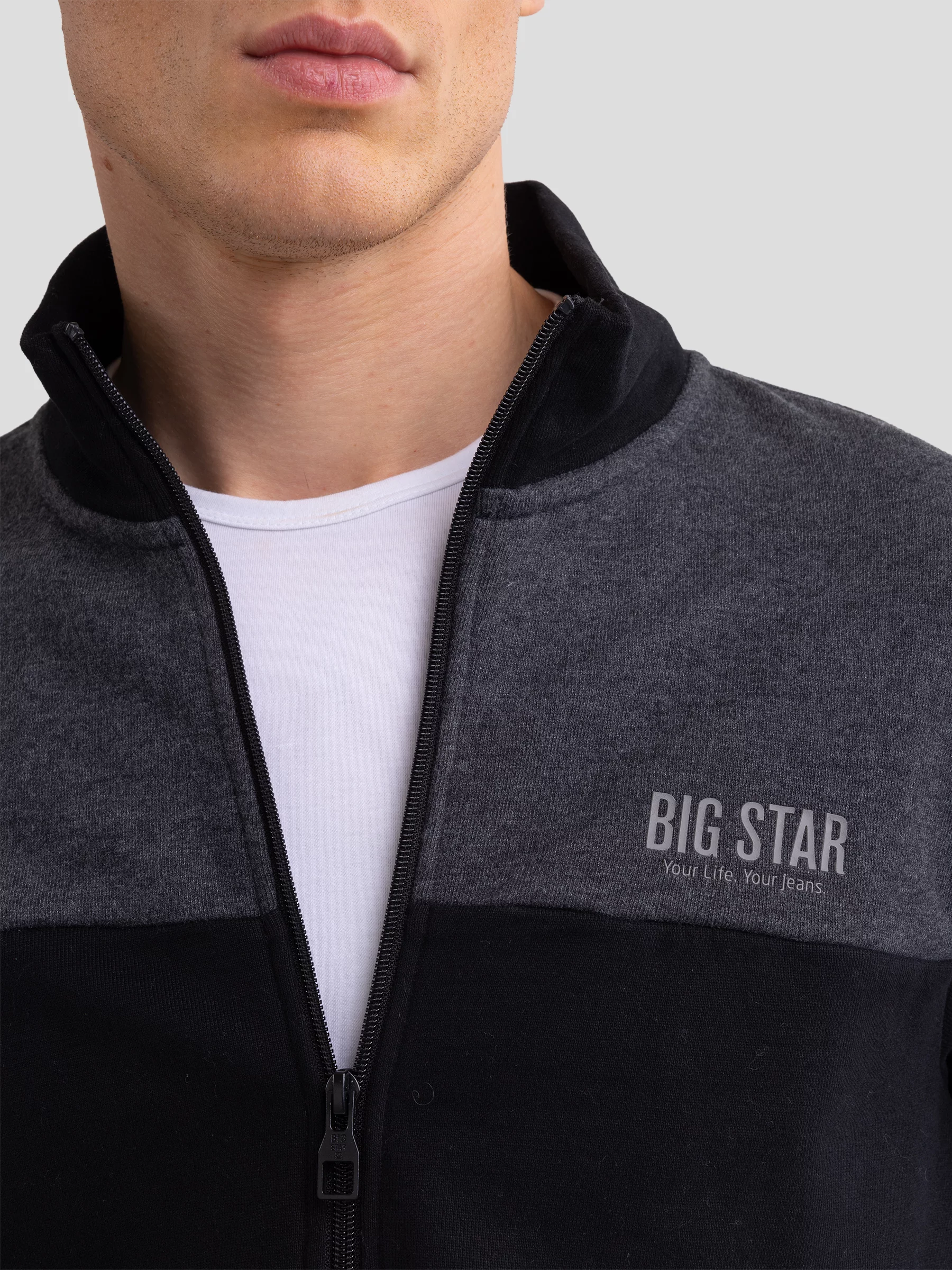 Bluza męska ze stójką czarna Joe 906