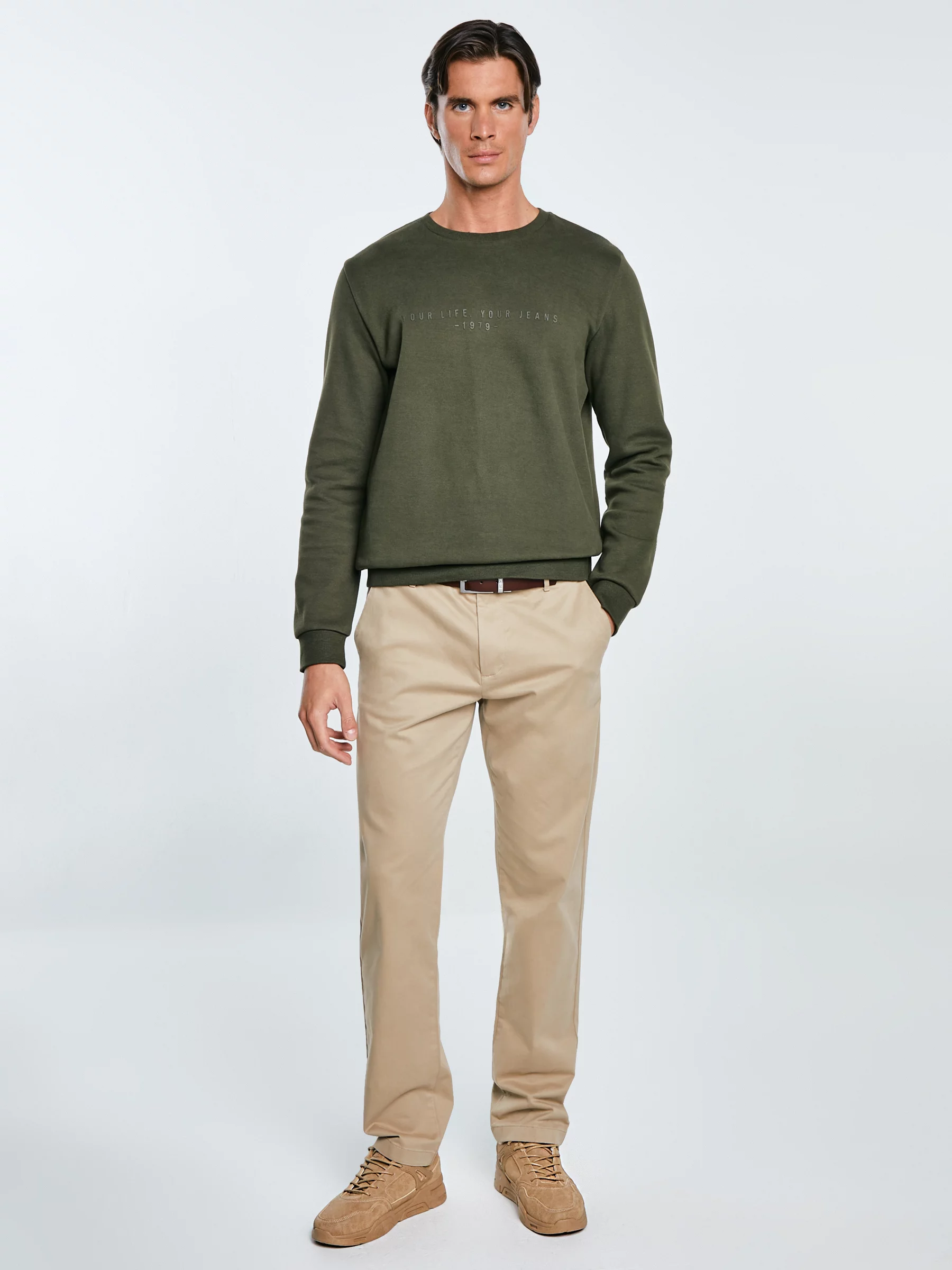 Sneakersy męskie ze skóry ekologicznej beżowe OO174578 801