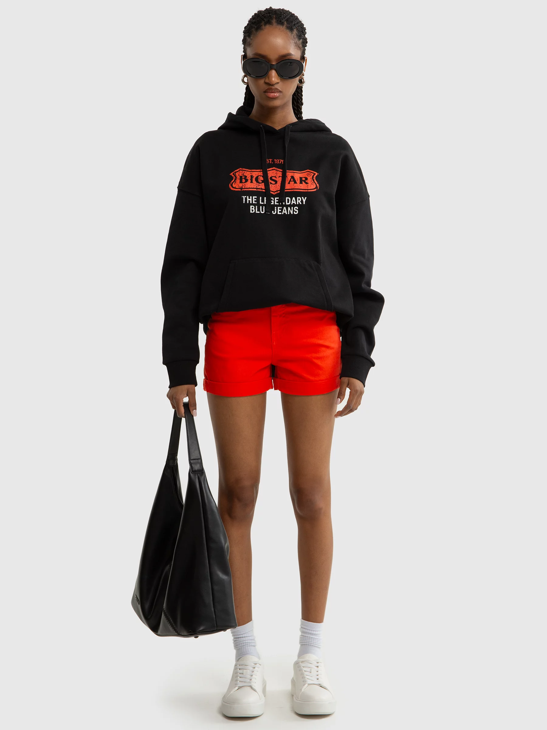 Szorty damskie jeansowe czerwone Caroline 603