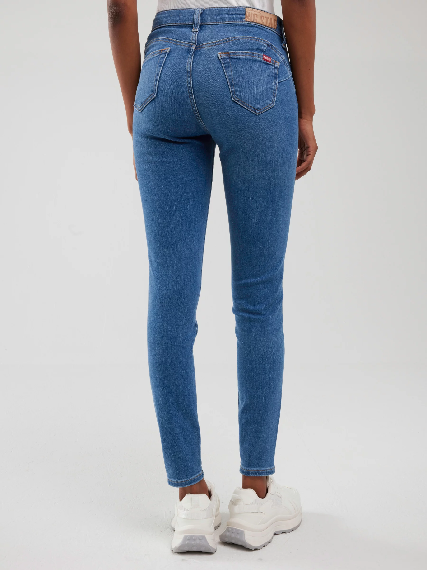 Jeansy damskie push up z wysokim stanem niebieskie Melinda High Waist 340