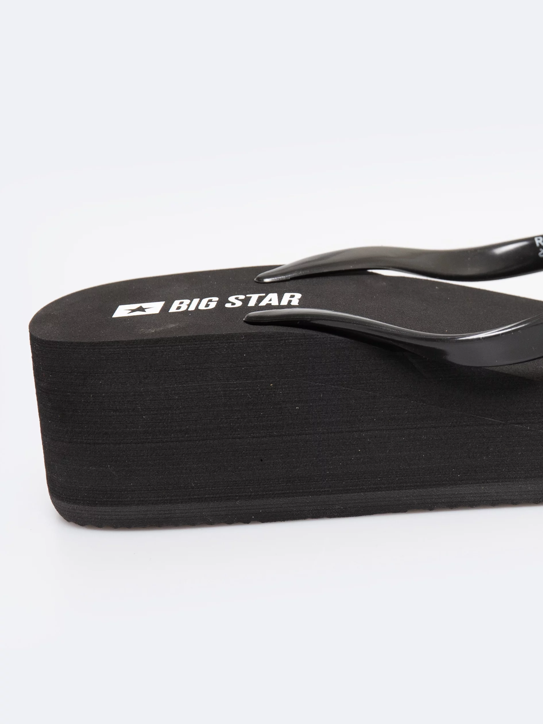 Japonki damskie na platformie czarne RR274A549 906