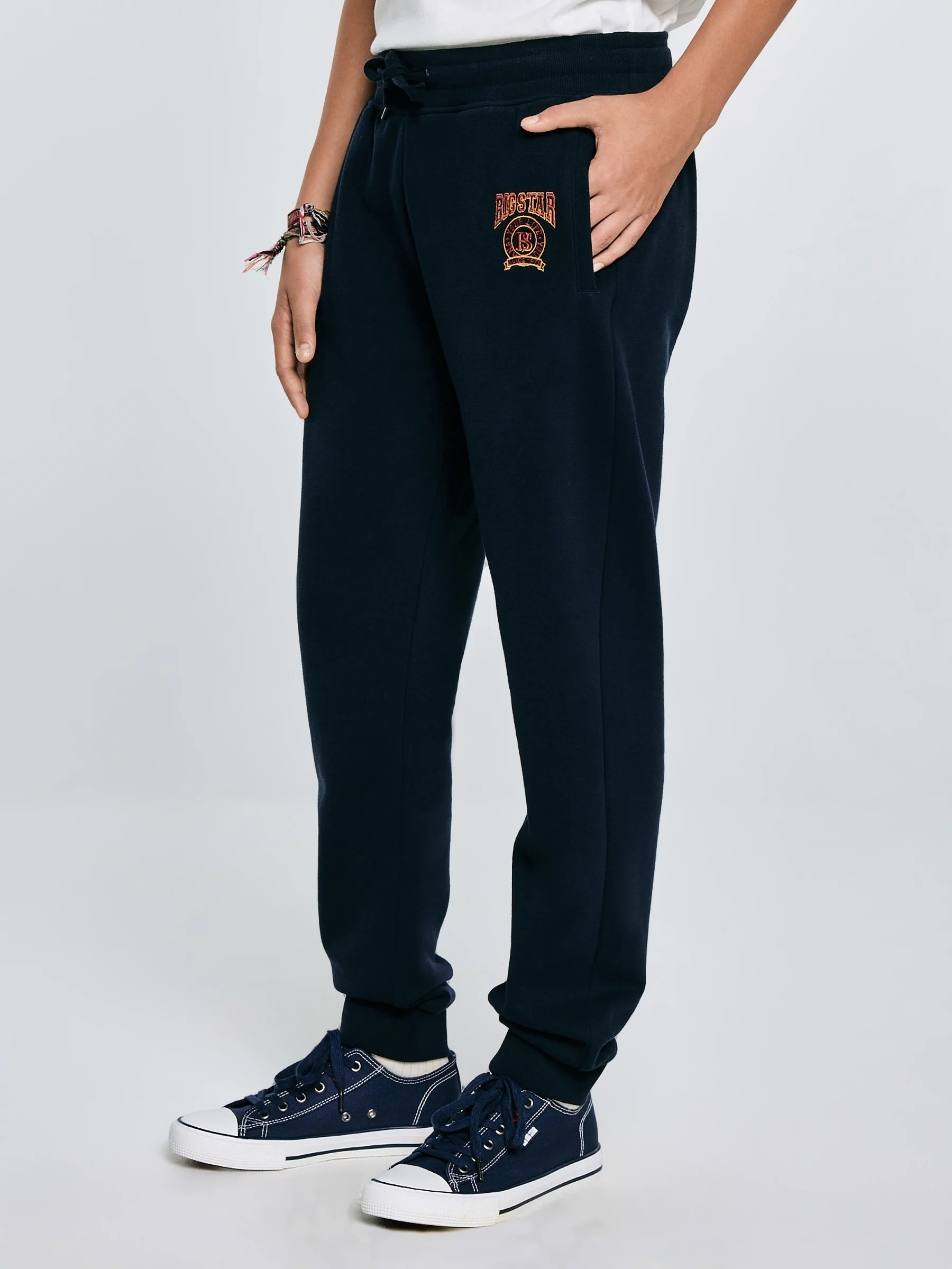 Spodnie chłopięce dresowe granatowe Lironp 403