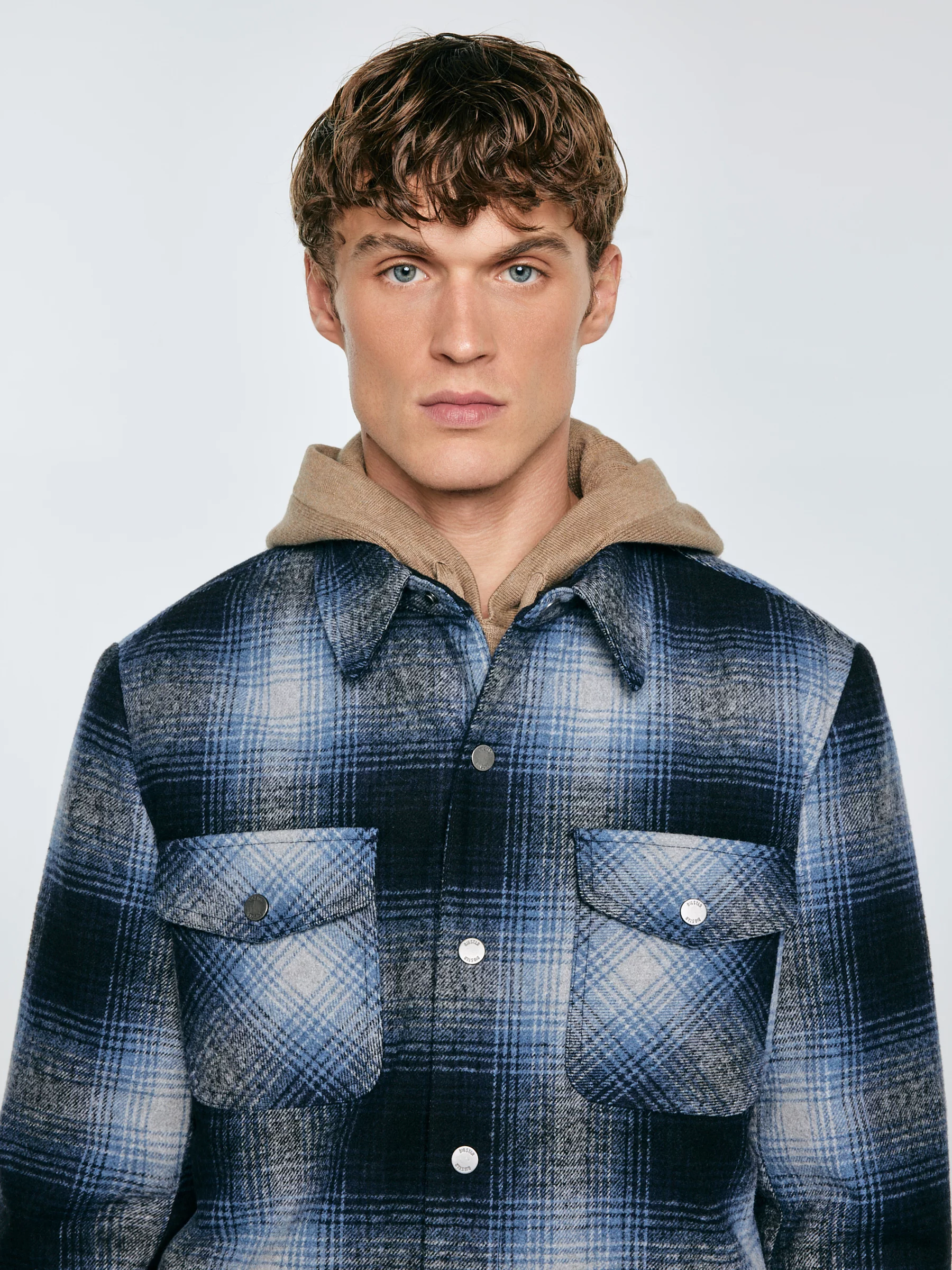 Kurtka męska koszulowa w kratę granatowa Obis 403