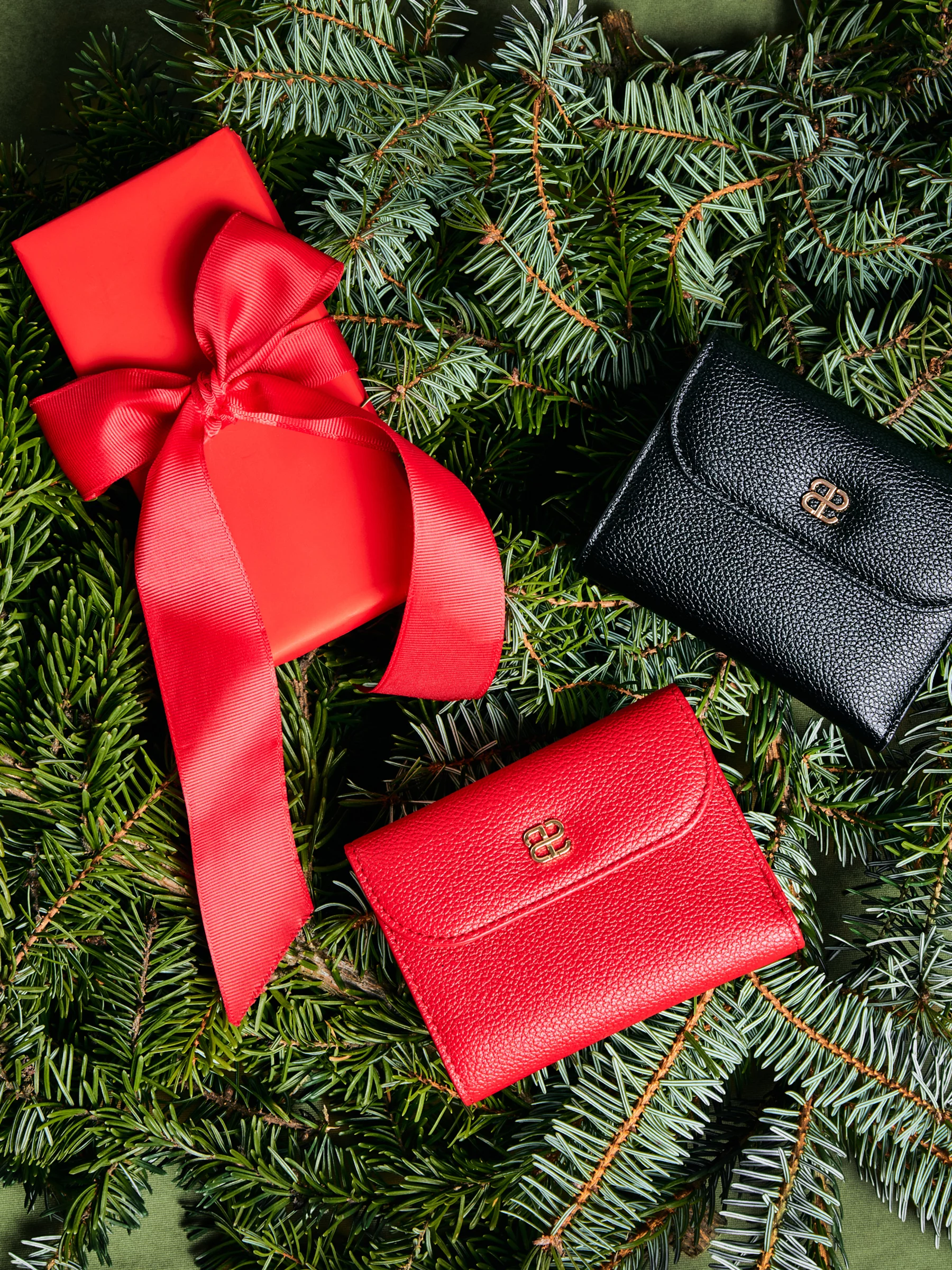 Portfel damski ze skóry ekologicznej czarny Caterin 906