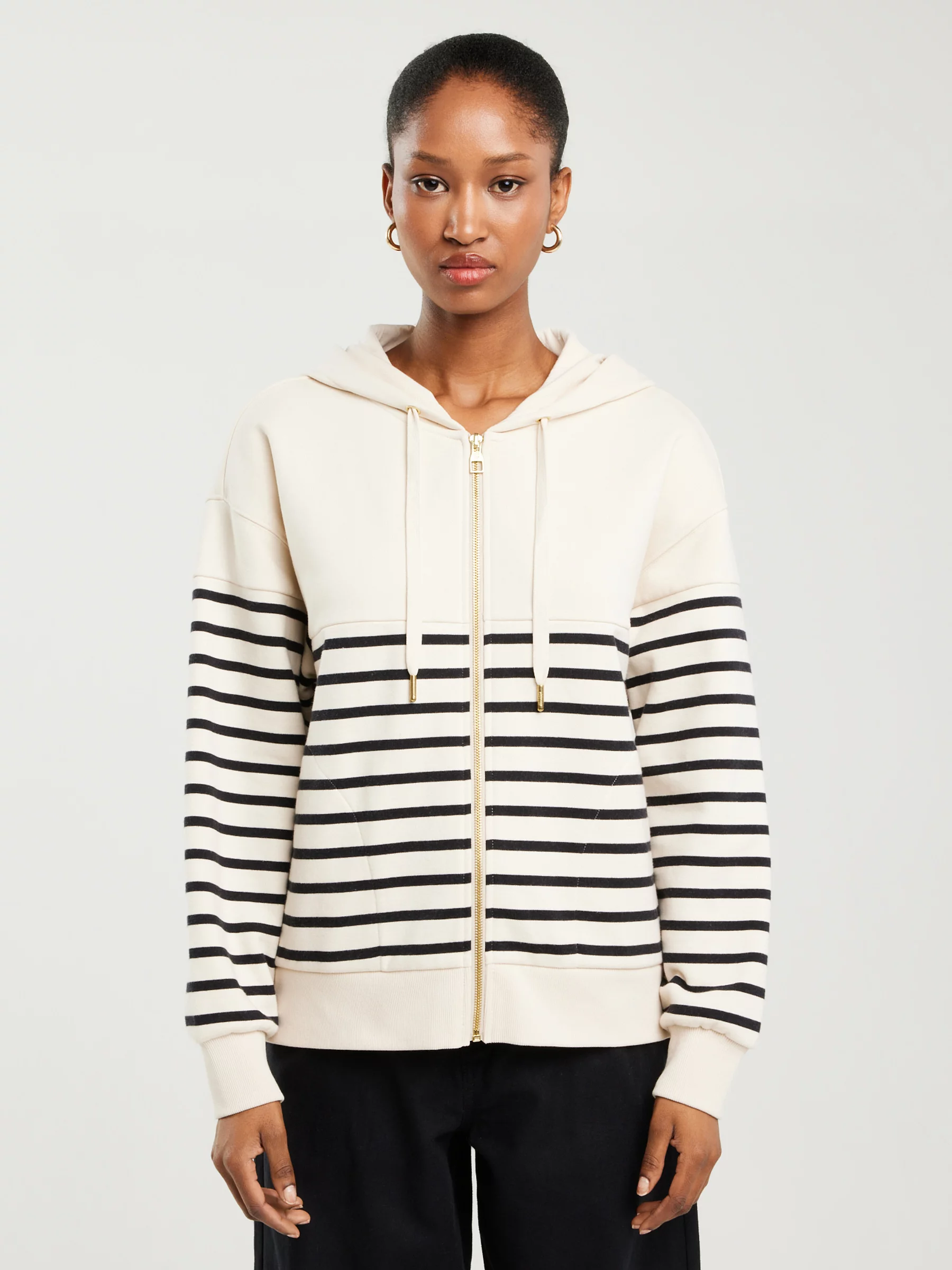 Bluza damska z kapturem rozpinana w paski kremowa Selina 103