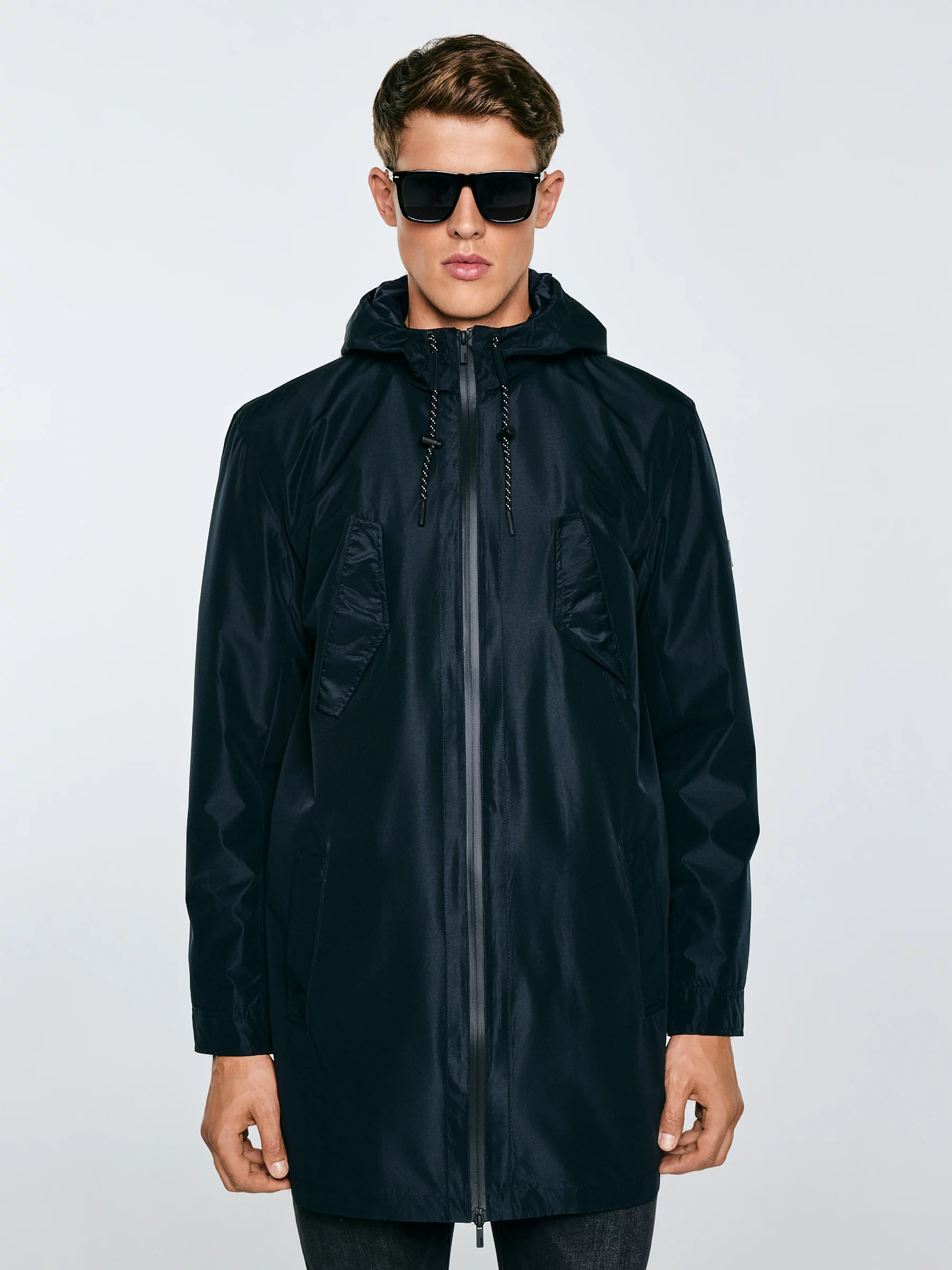 Płaszcz męski przeciwdeszczowy czarny Ract 906