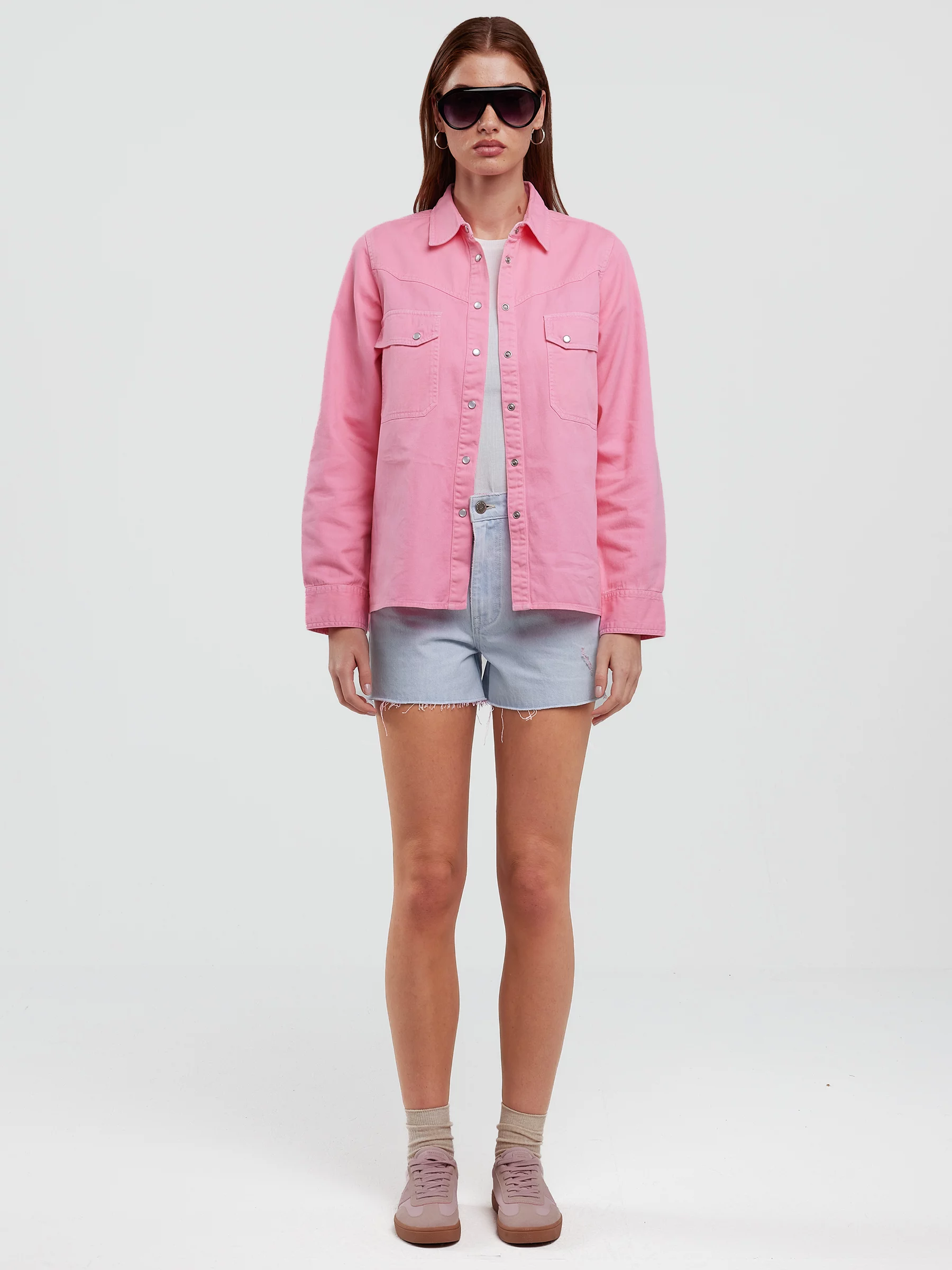 Szorty damskie jeansowe z kolekcji Authentic błękitne Authentic Girl 142