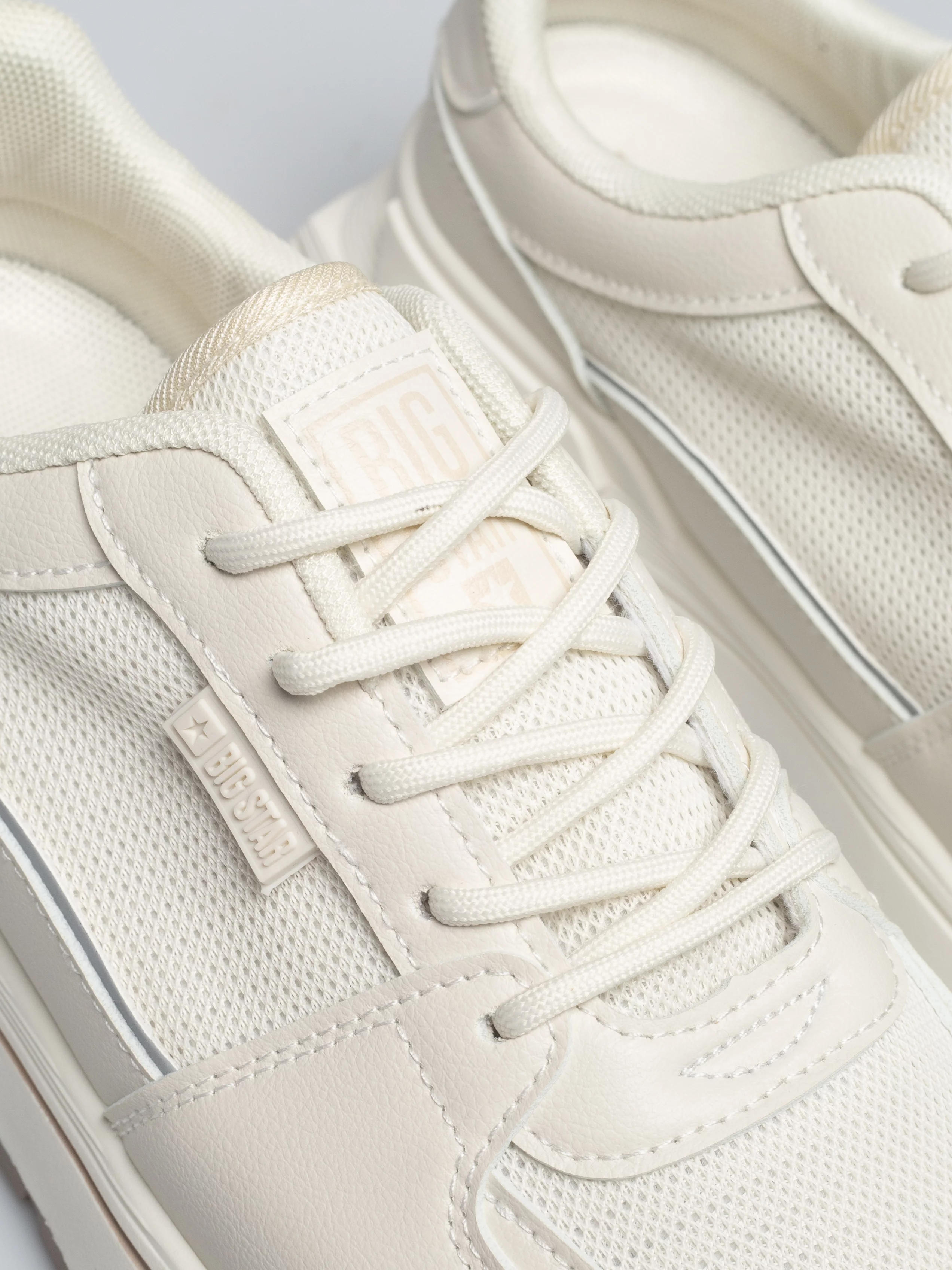 Sneakersy damskie ze skóry ekologicznej beżowe NN274A088 801