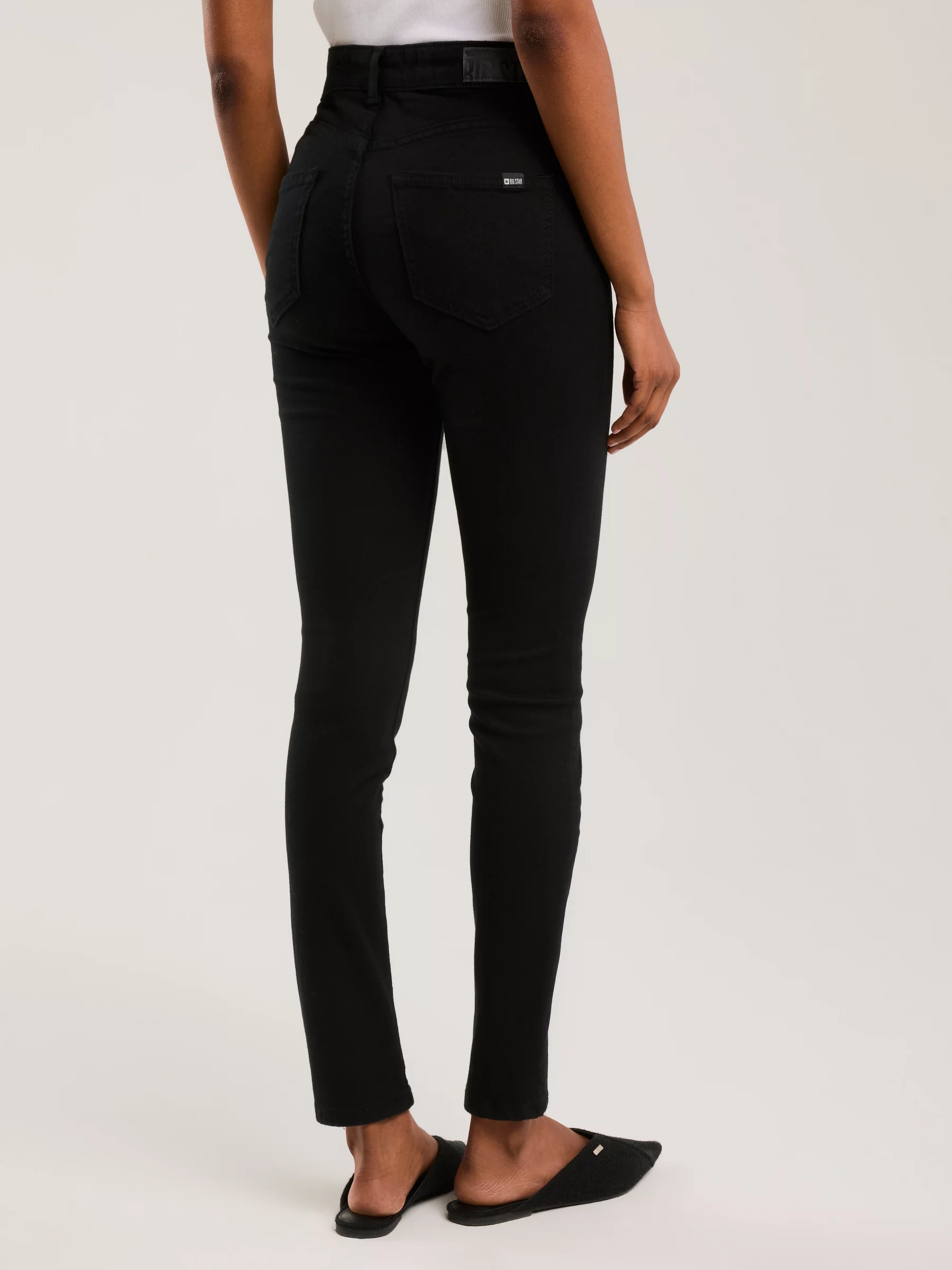 Jeansy damskie skinny czarne Adela 915