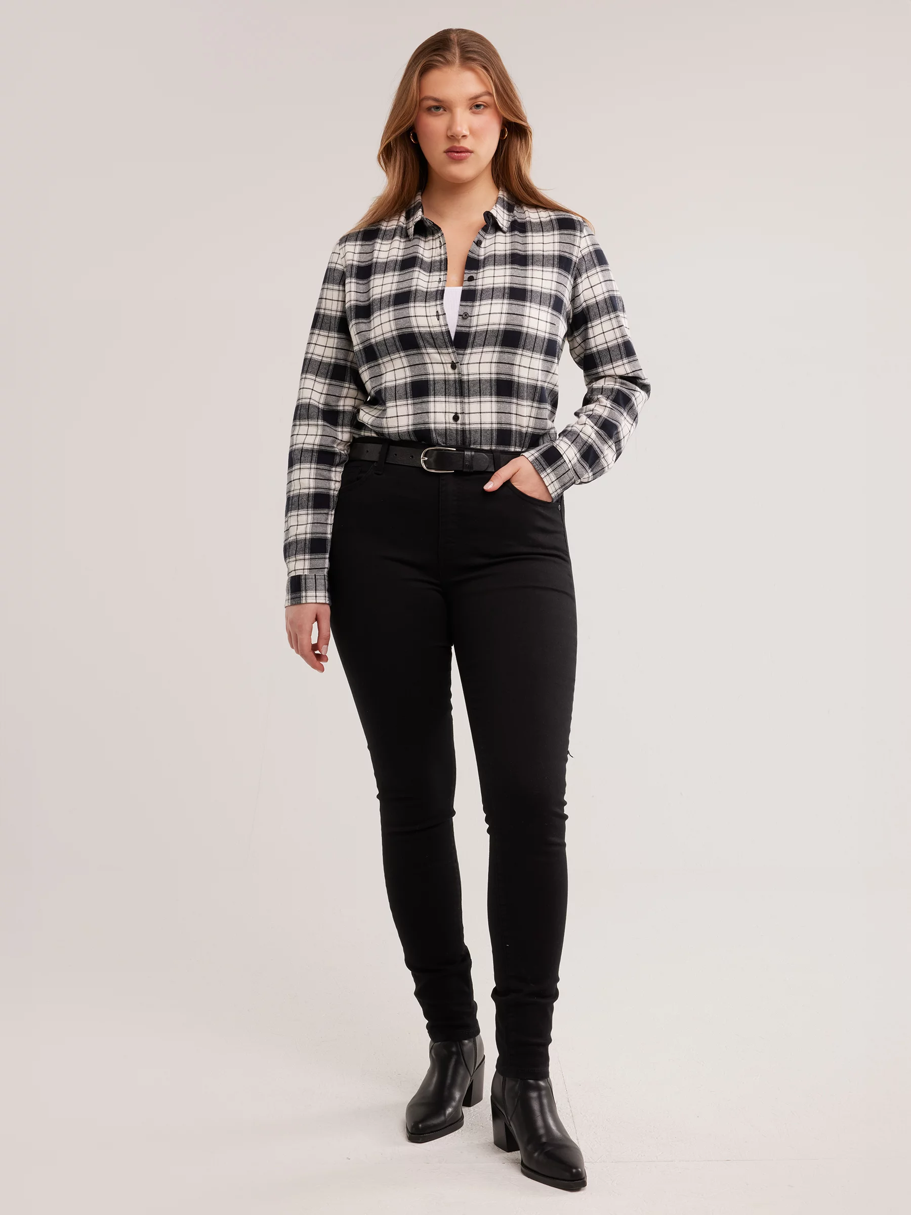 Jeansy damskie skinny czarne Adela 915