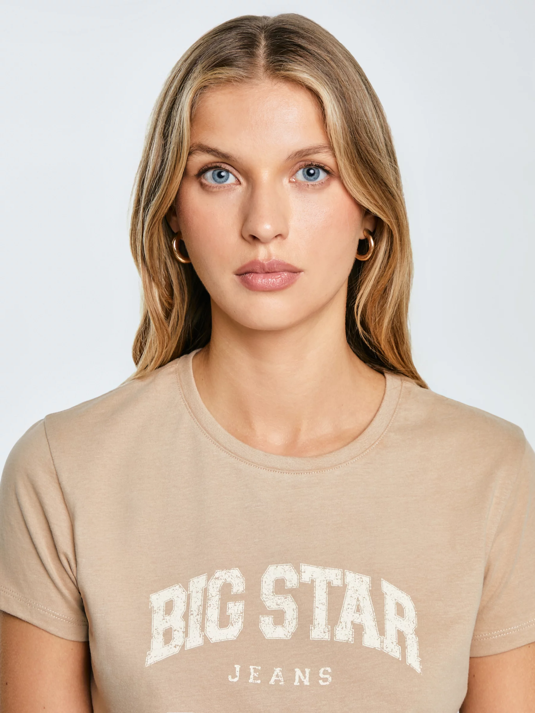 Koszulka damska bawełniana z logo BIG STAR beżowa Ramila 805