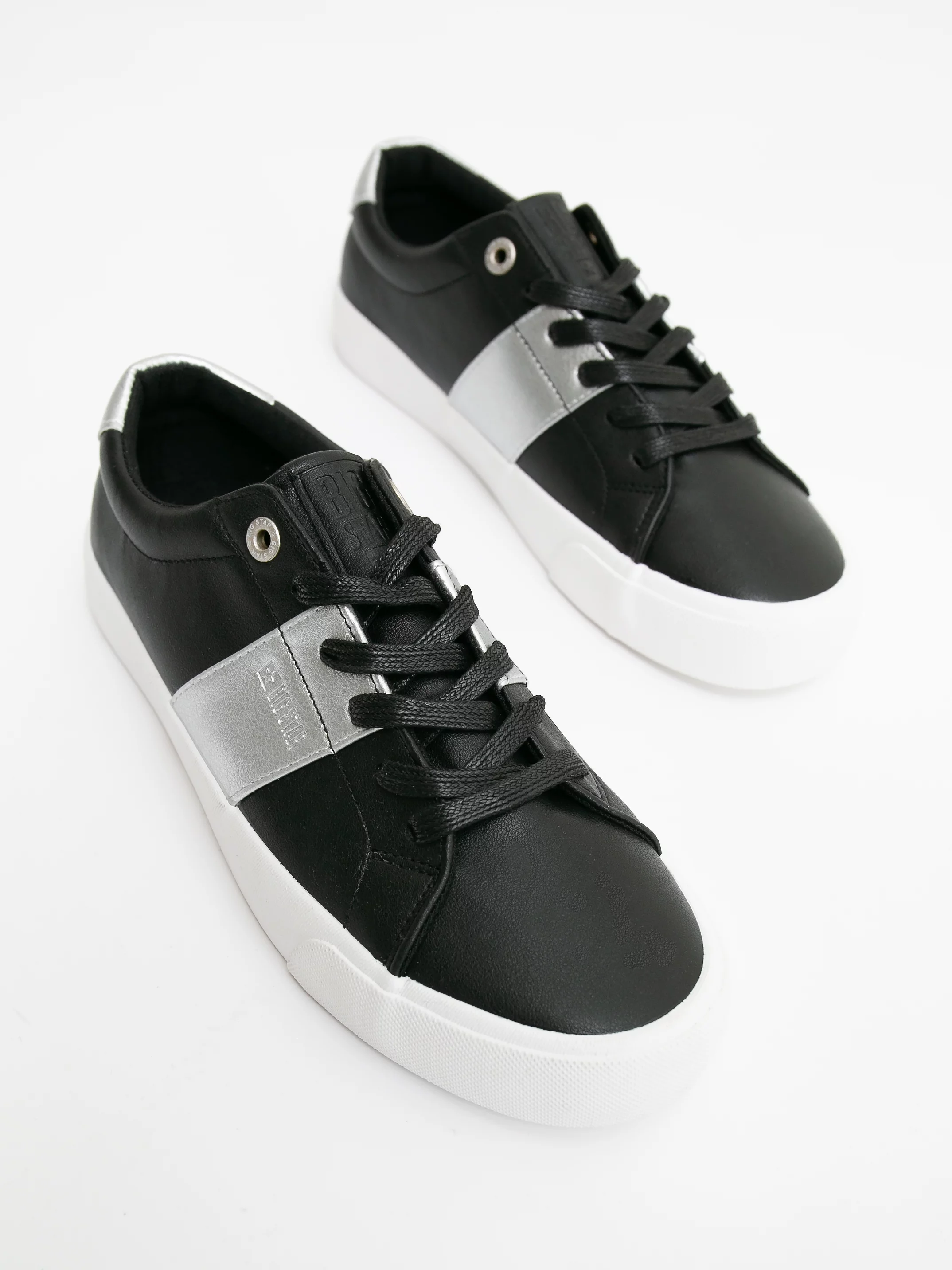 Sneakersy damskie w typie smart casual czarne JJ274360 906