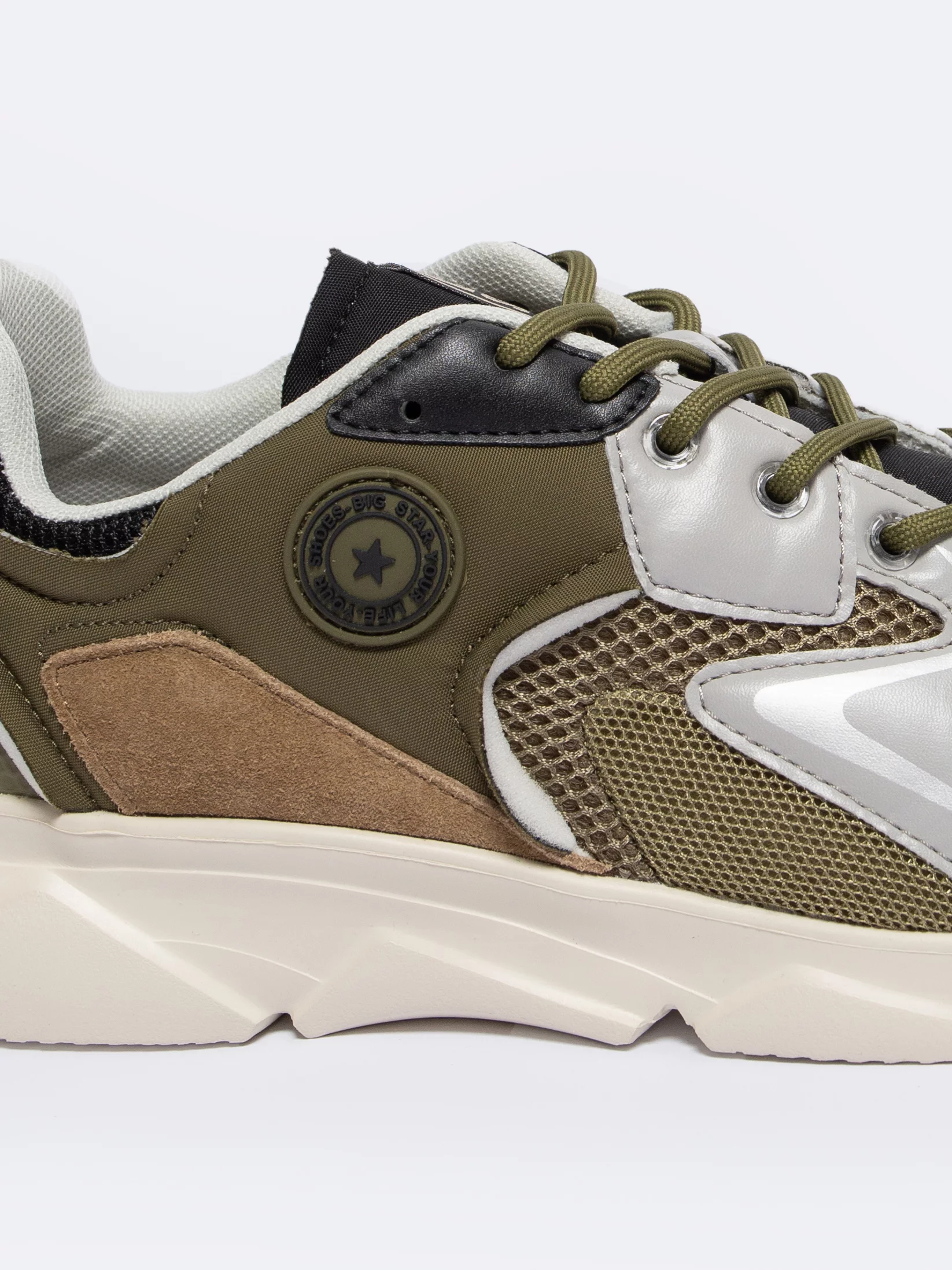 Sneakersy męskie z zamszowymi wstawkami khaki NN174294 303