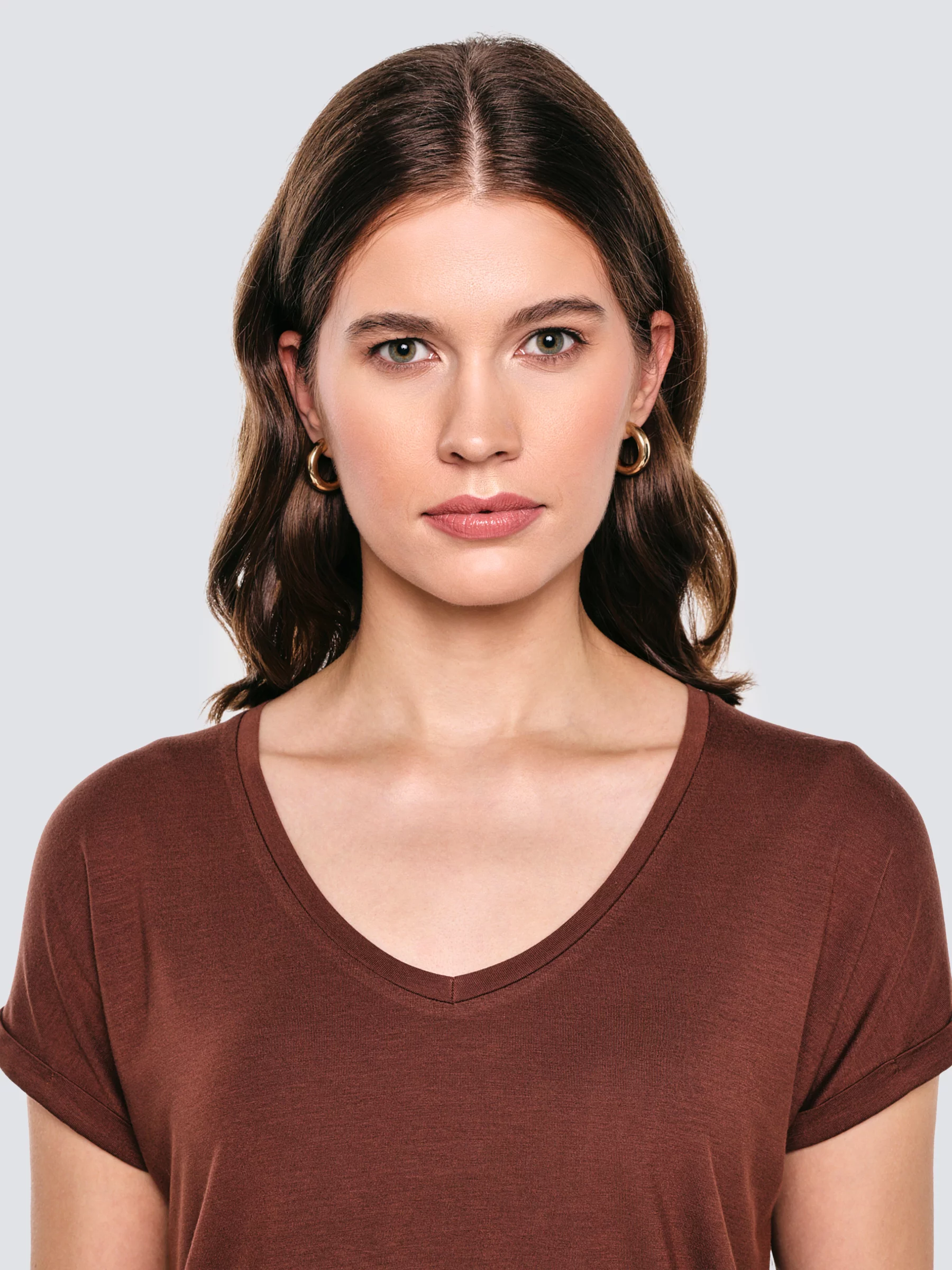 Koszulka damska o luźnym kroju brązowa Valeria 804