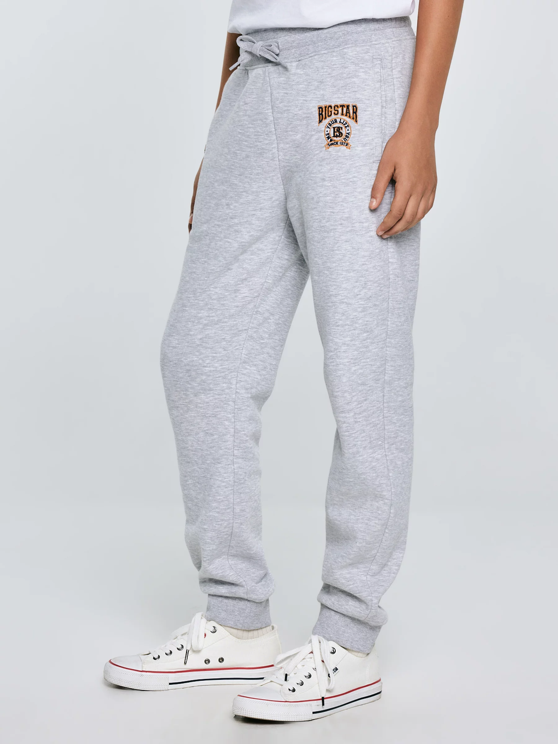 Spodnie chłopięce dresowe szare Lironp 901