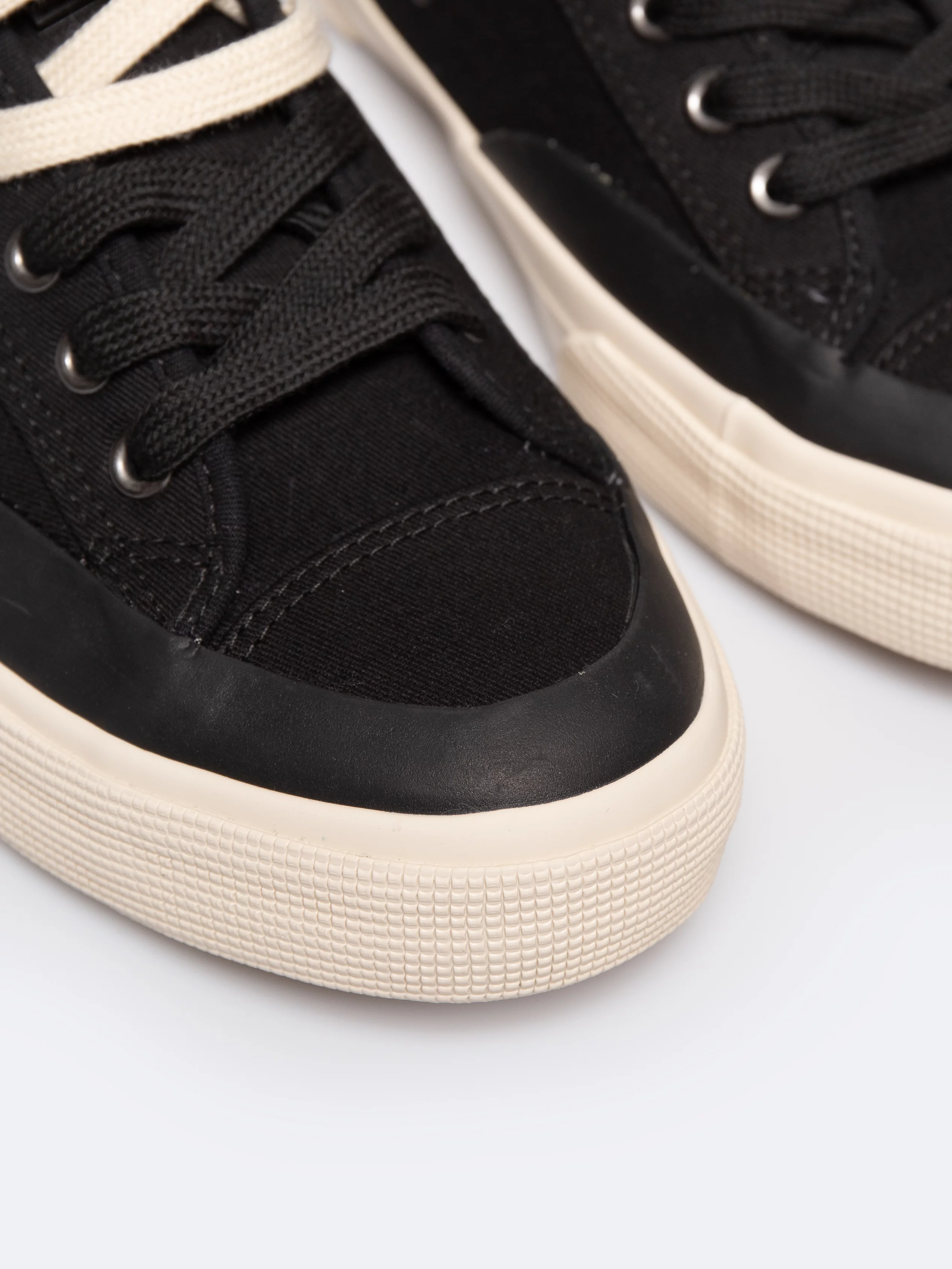 Trampki męskie niskie czarne RR174065 906