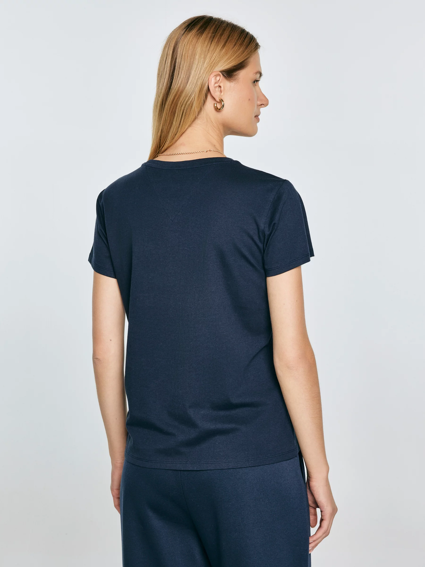 Koszulka damska z haftem granatowa Bensa 403