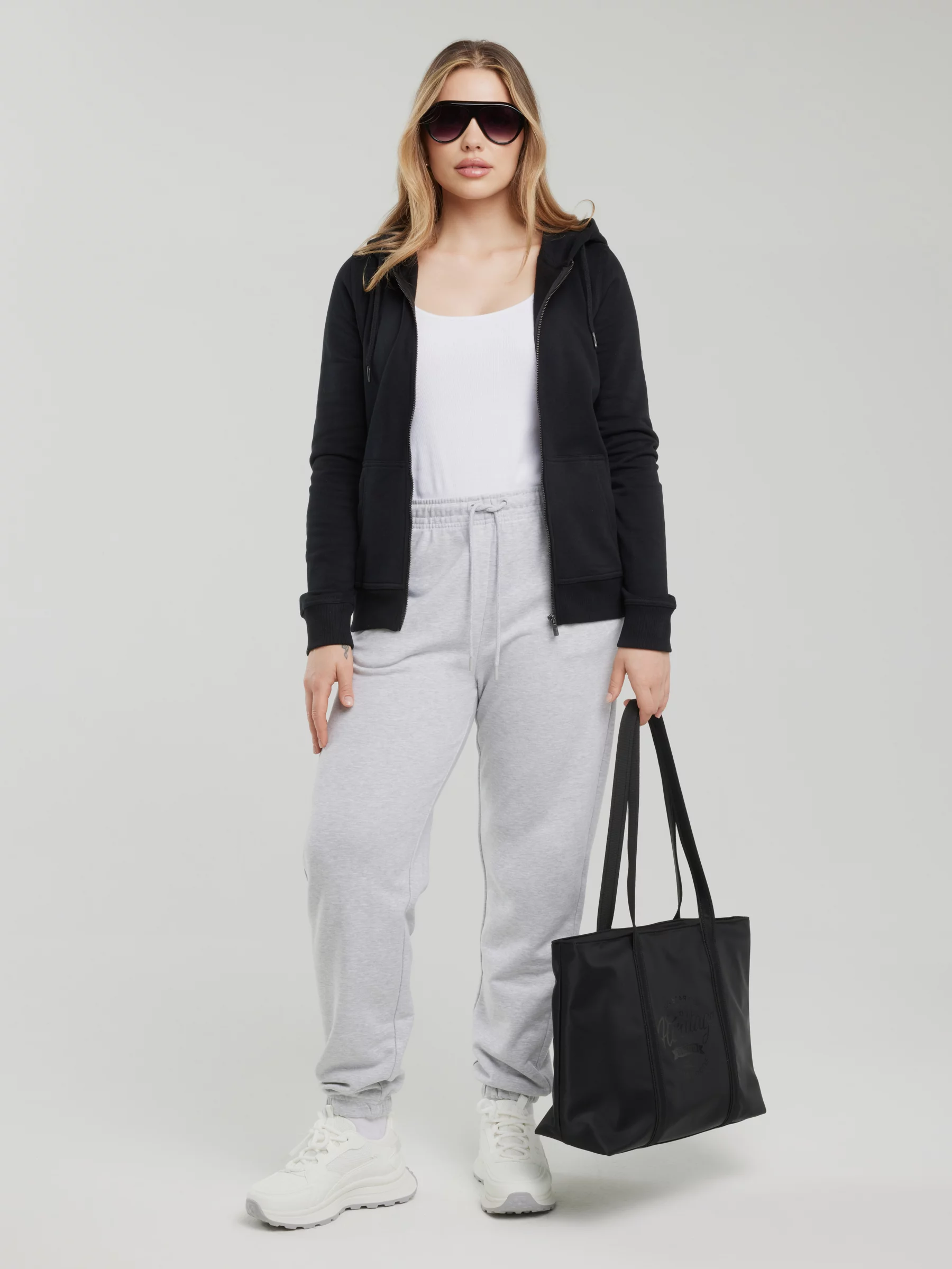 Bluza damska z kapturem czarna Laurisana 906