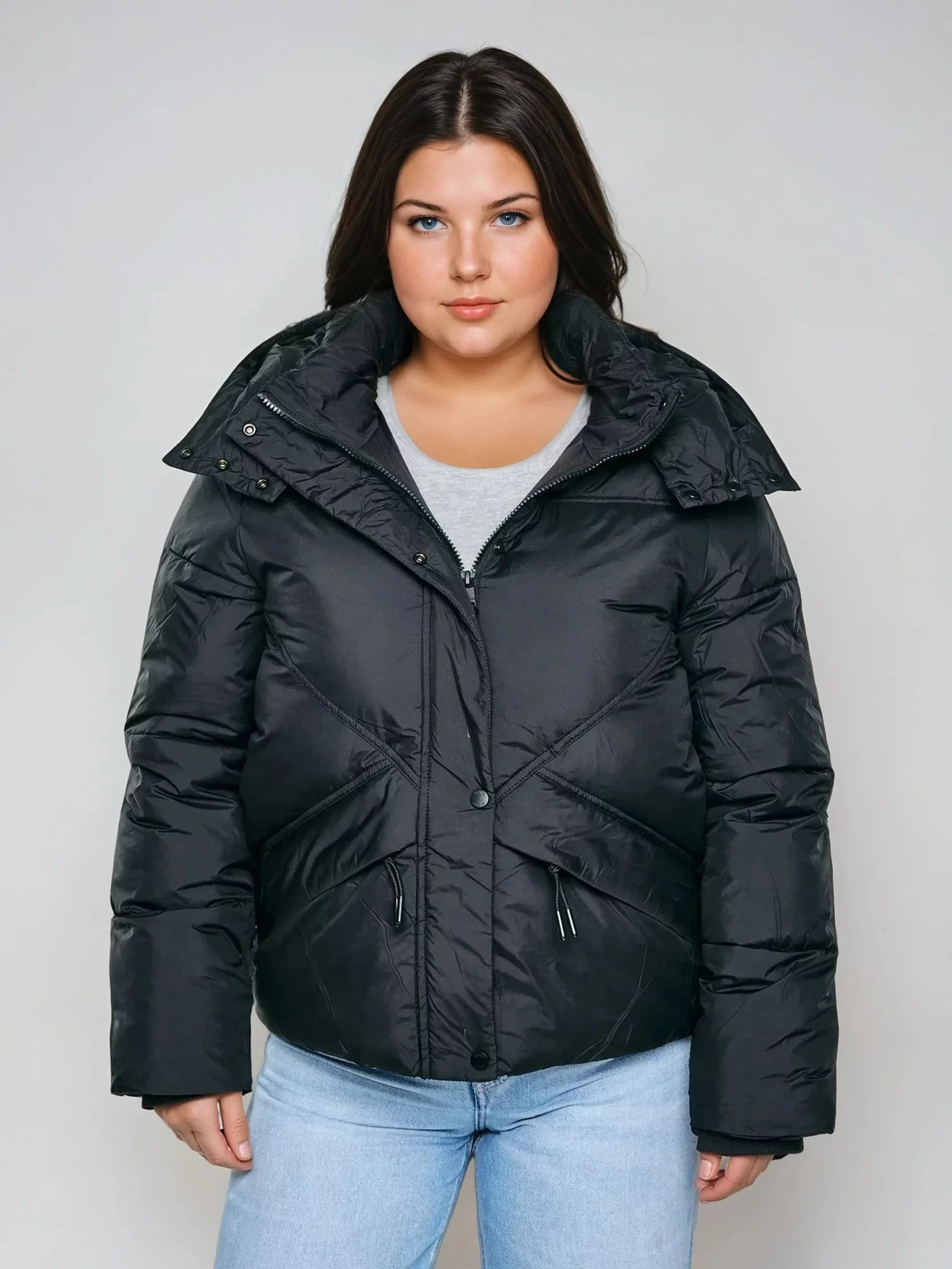Kurtka damska pikowana z odpinanym kapturem czarna Kelviana 906