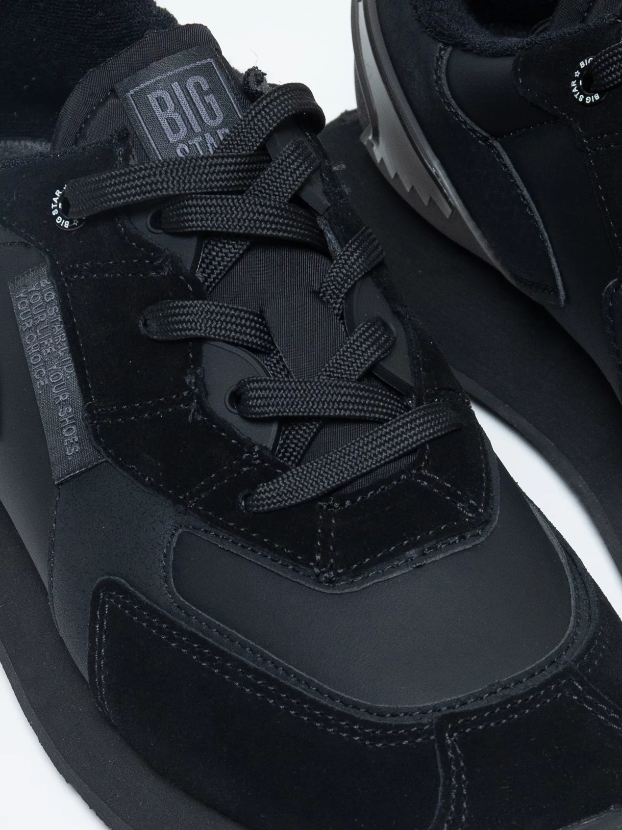 Sneakersy męskie ze skóry naturalnej czarne OO174297 906